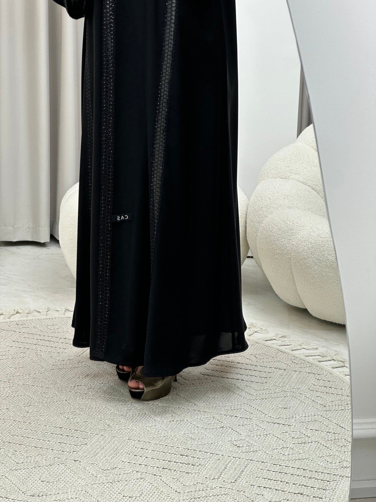 C 0474 Black Classic Lace Abaya