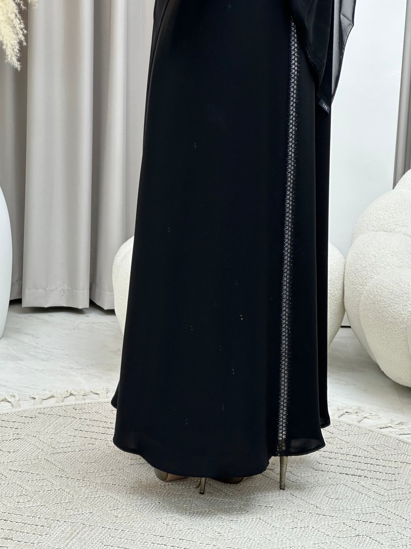 C 0474 Black Classic Lace Abaya