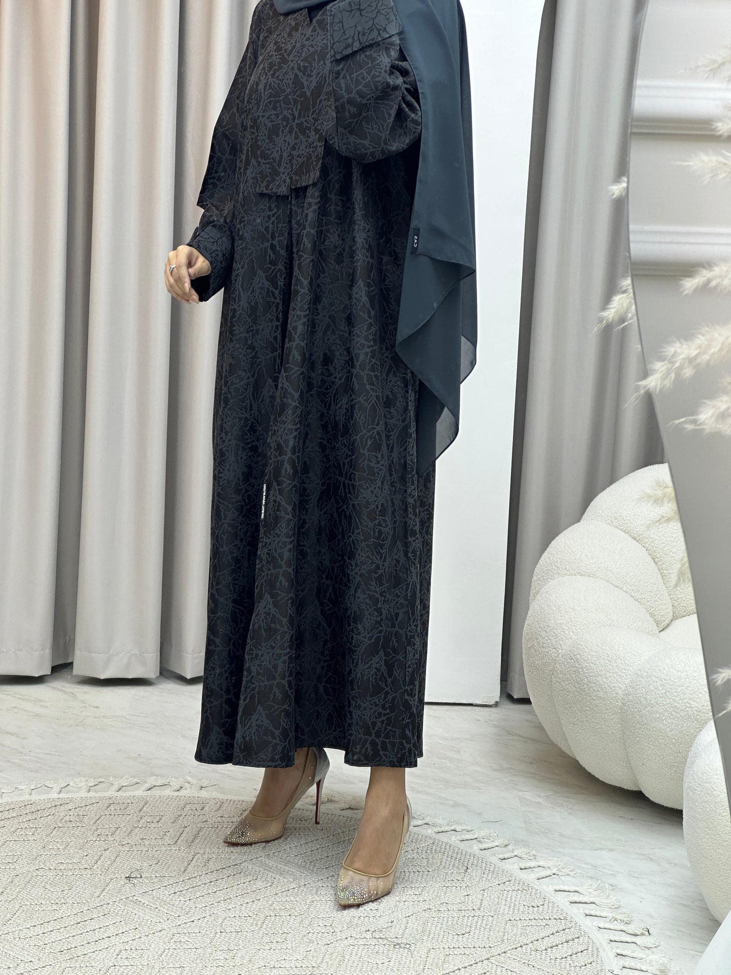 C RTW Branch Winter Grey Coat Abaya