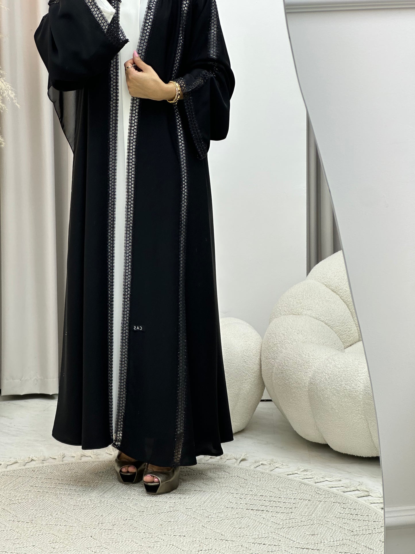 C 0474 Black Classic Lace Abaya