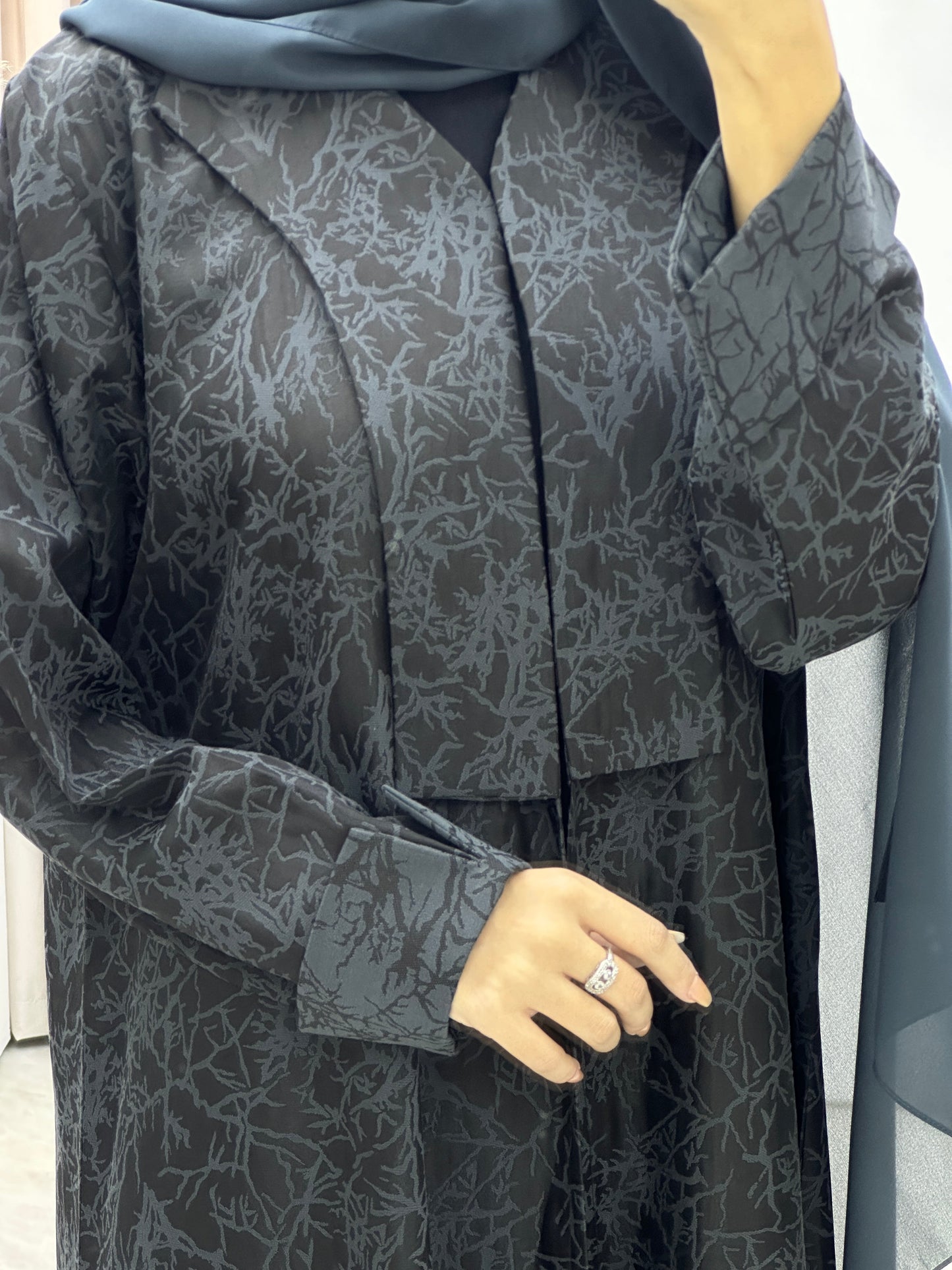 C RTW Branch Winter Grey Coat Abaya