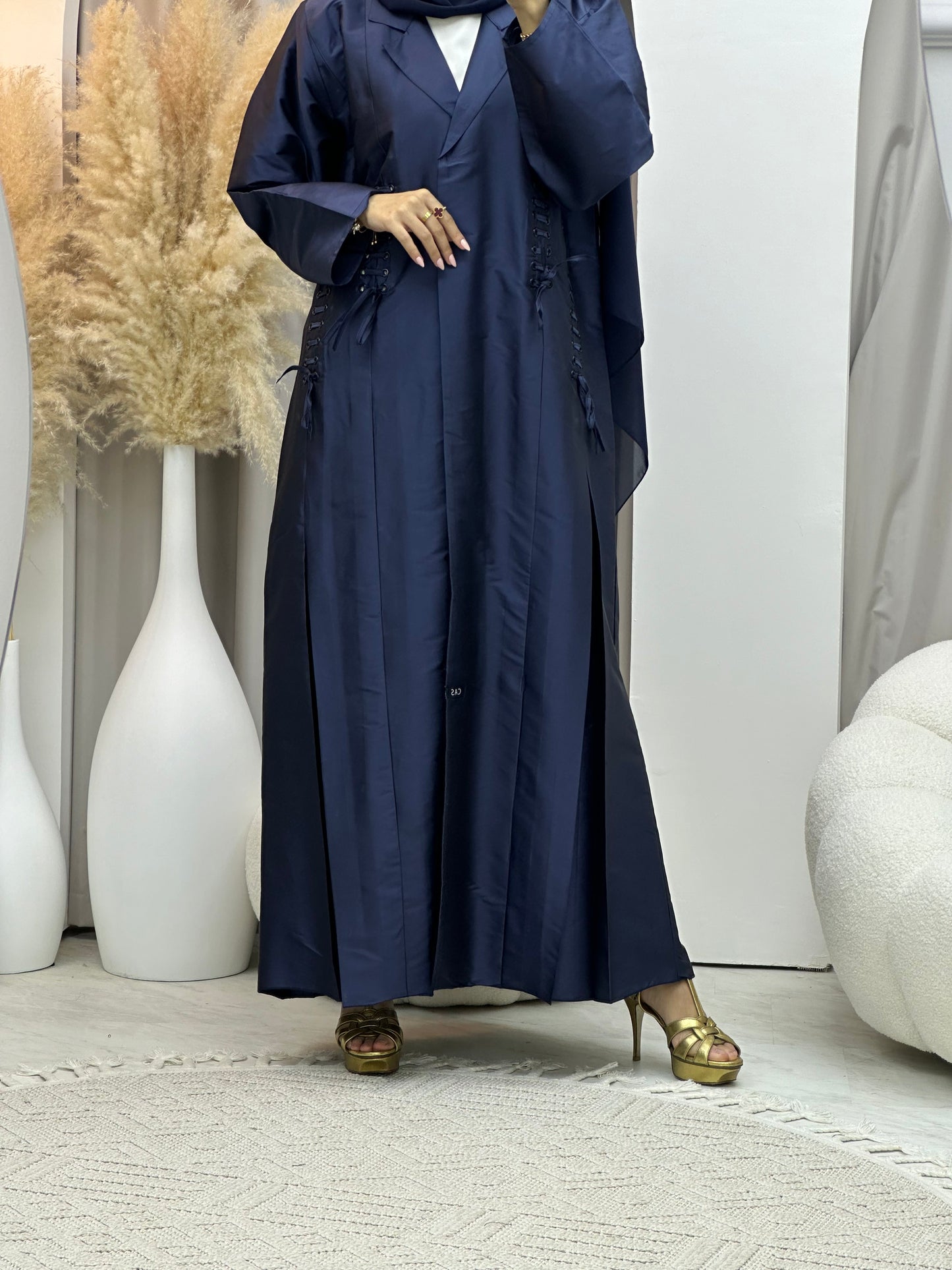 C 0069 Blue Taffeta Abaya