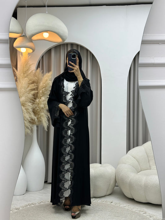 C 0475 Black Classic Lace Abaya