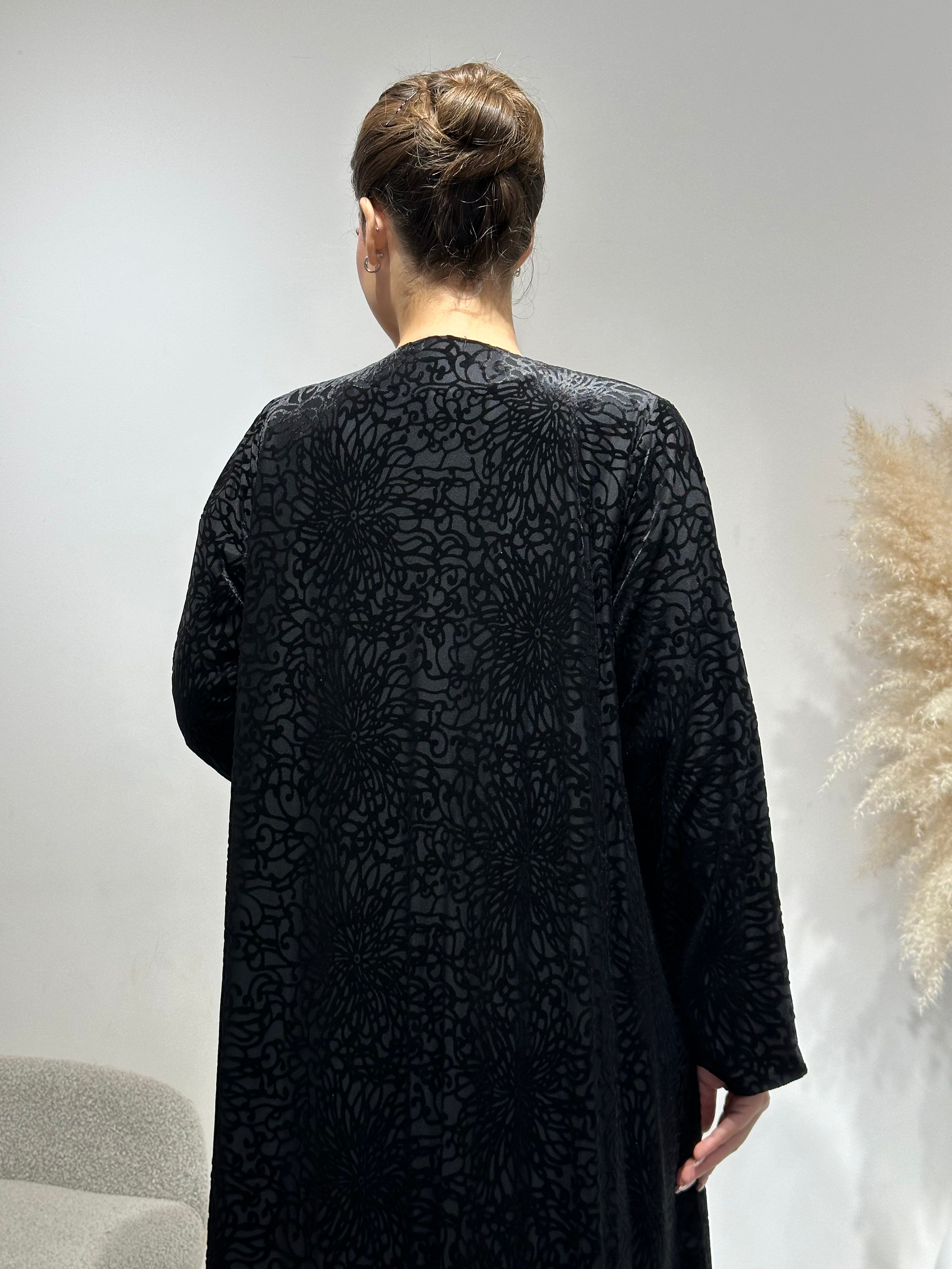 C 1636 Black Velvet Abaya