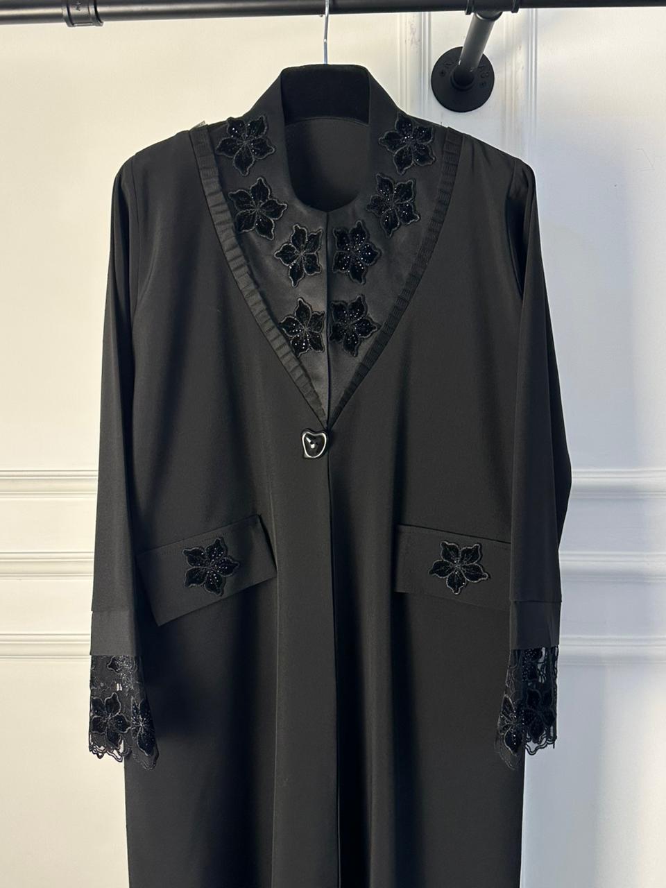 C 1786 Black Floral Abaya