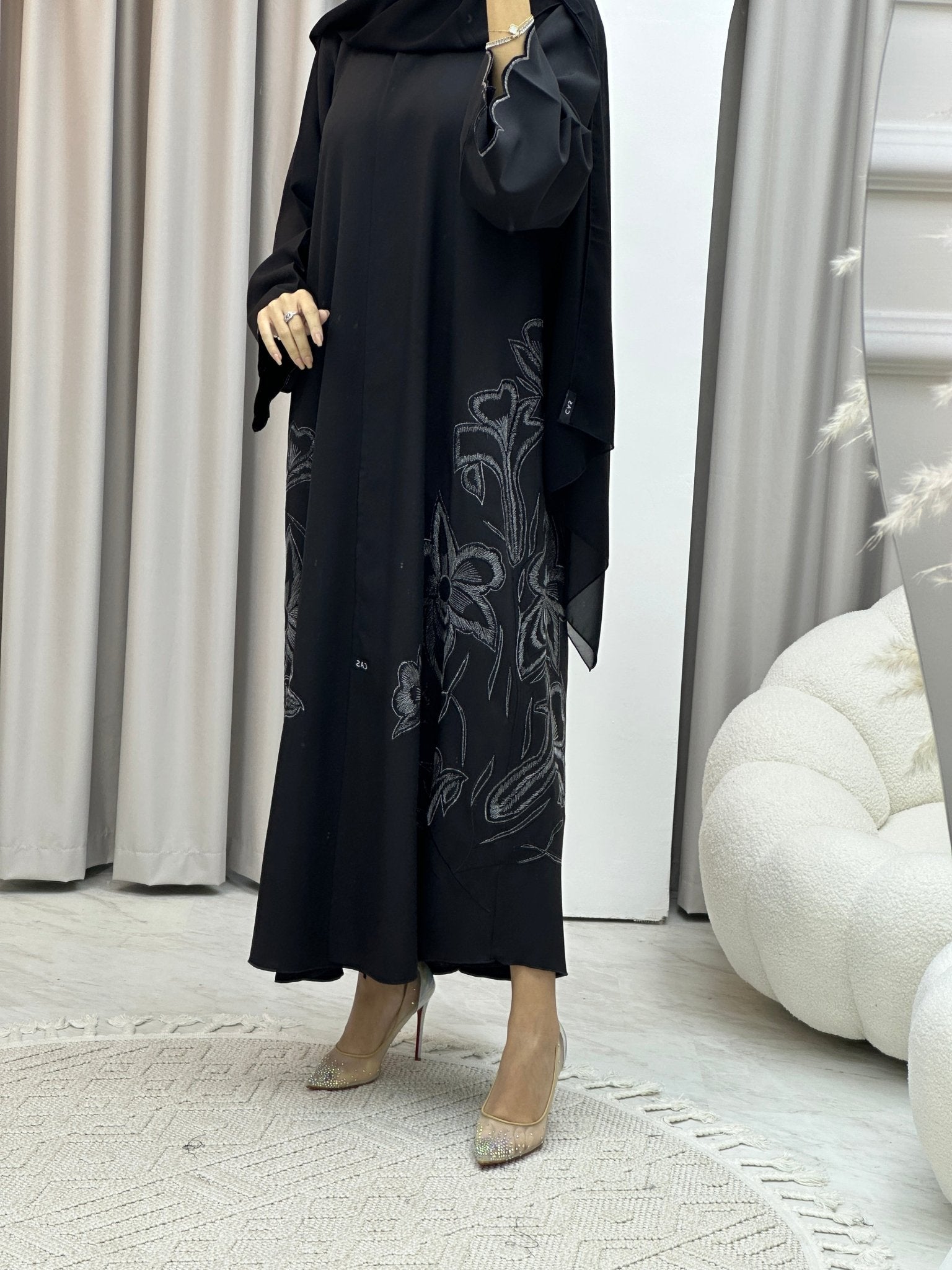 Black Floral White Embroidery Abaya Set