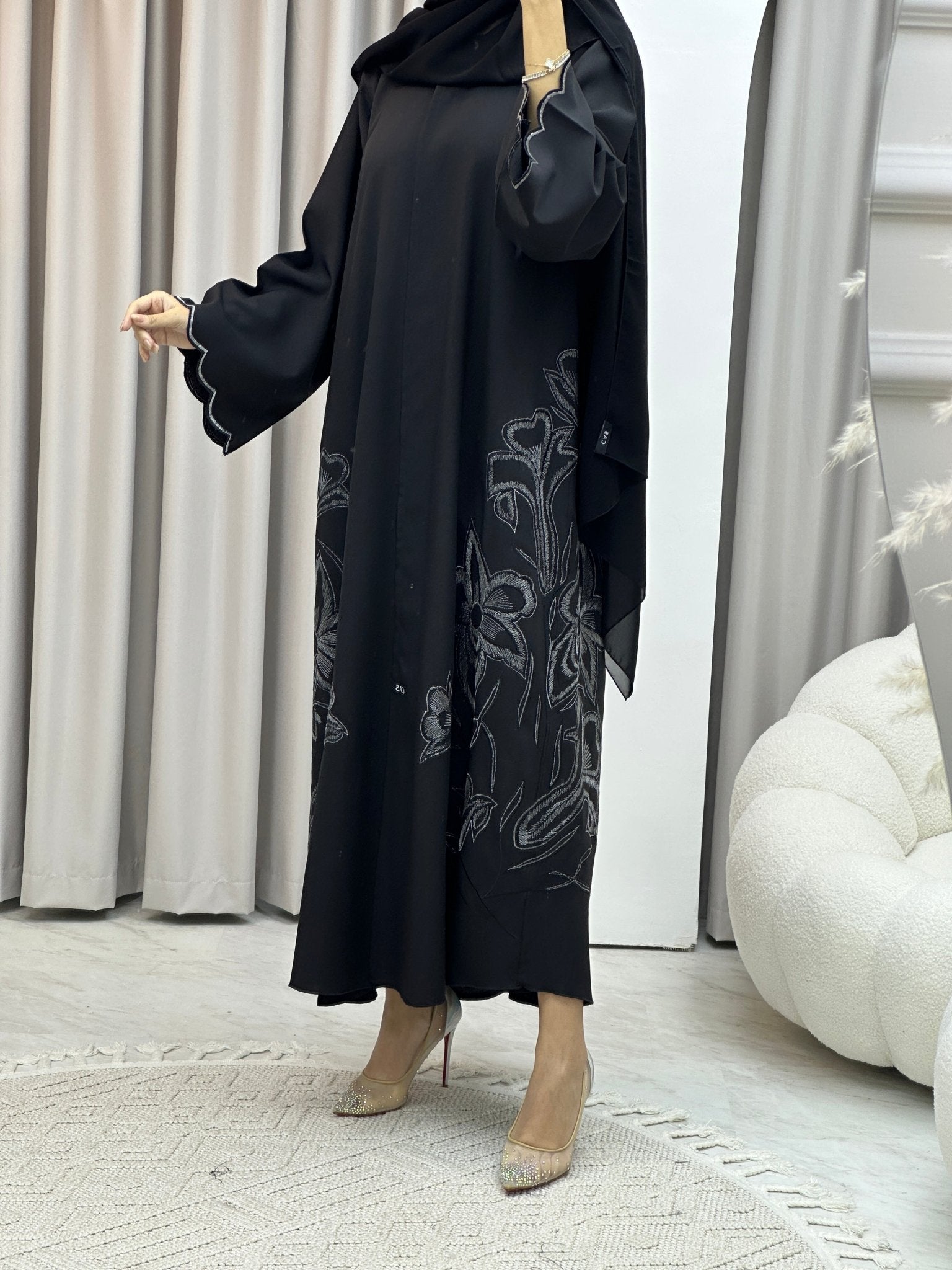 Black Floral White Embroidery Abaya Set