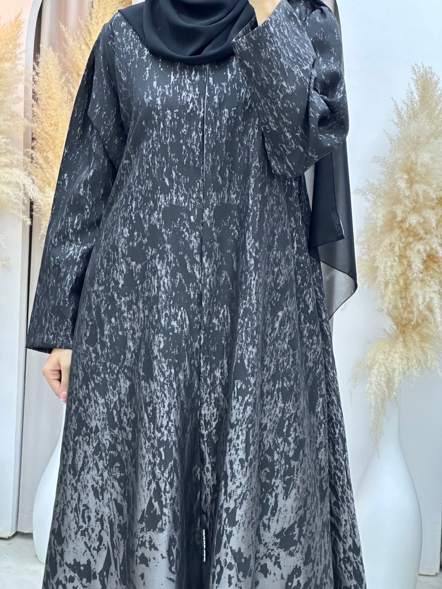 C 0001 - 02 Grey Eid Kloosh Abaya