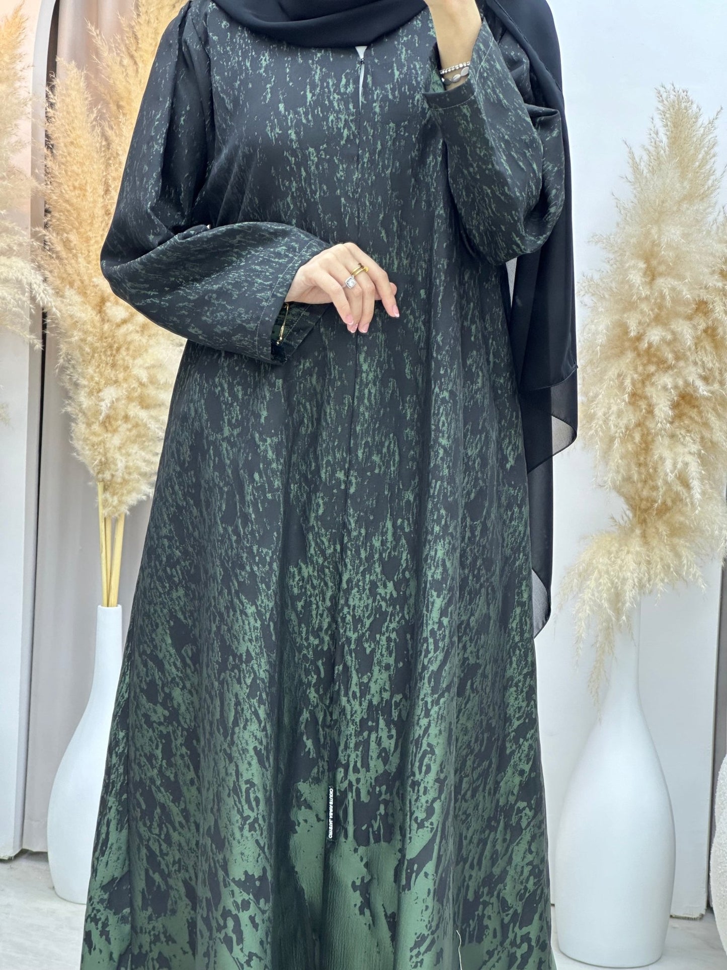 C 0001 - 03 Light Green Eid Kloosh Abaya