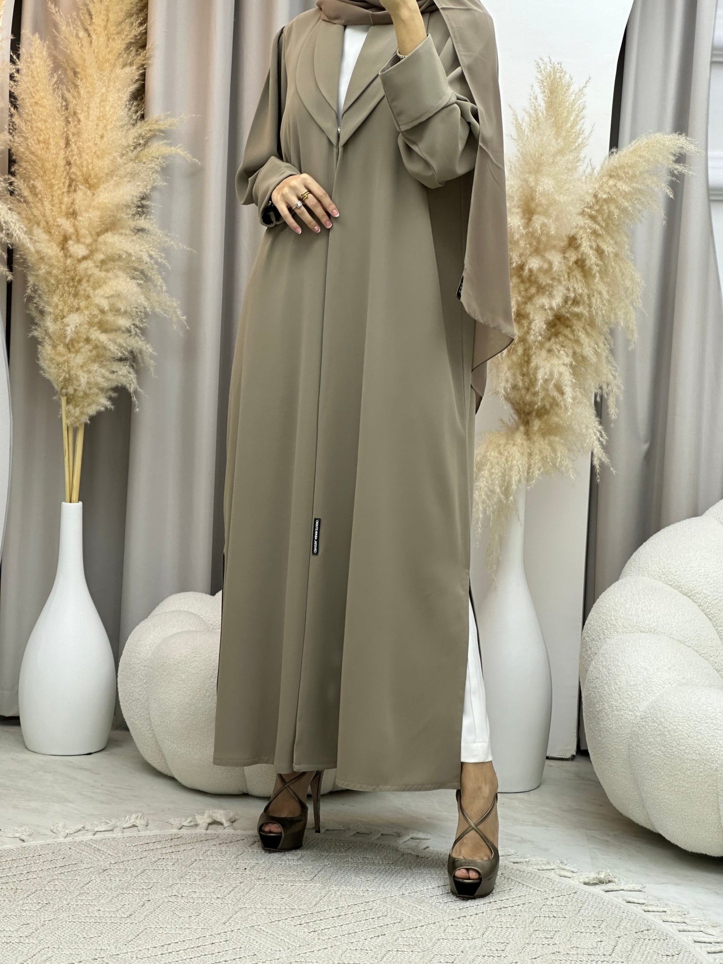 C 0003 - 03 Beige Angelica Eid Abaya