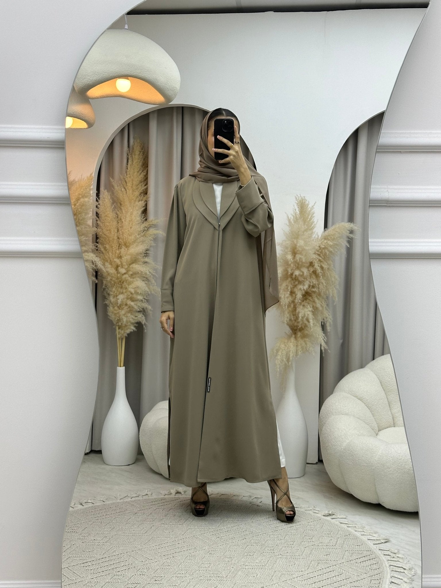 C 0003 - 03 Beige Angelica Eid Abaya