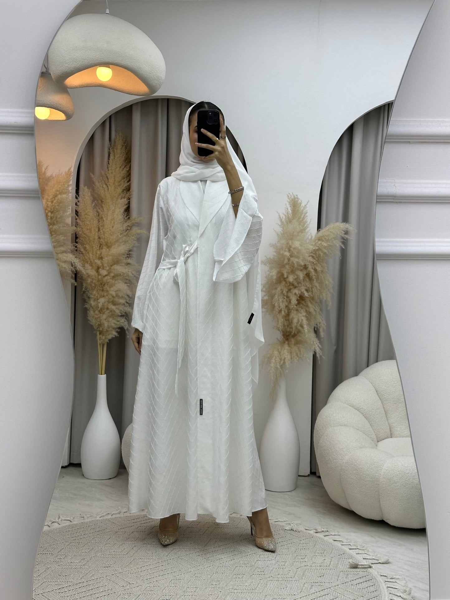 C 0005 - 01 White Overlap Silk Abaya