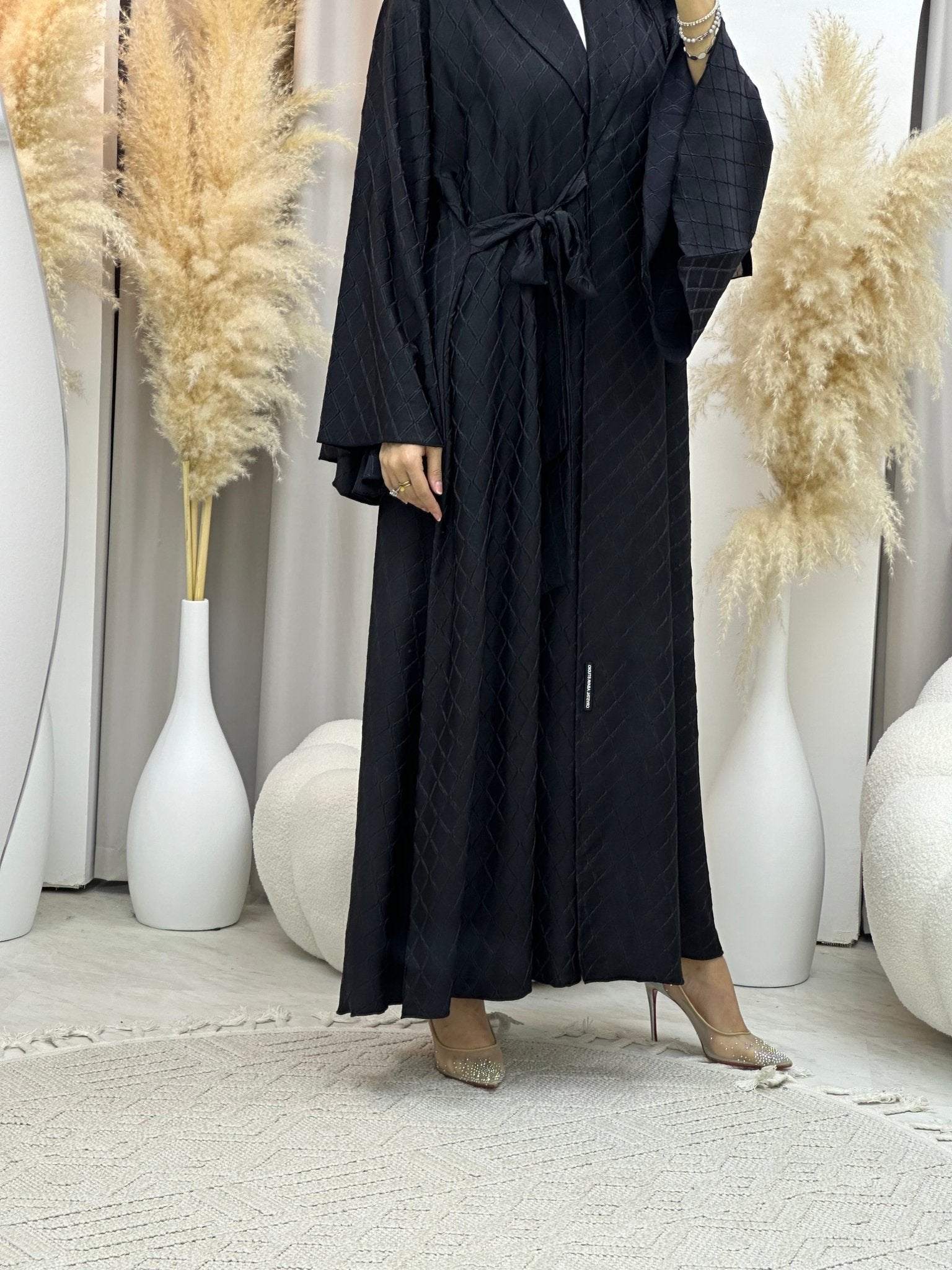 C 0005 - 02 Black Overlap Silk Abaya