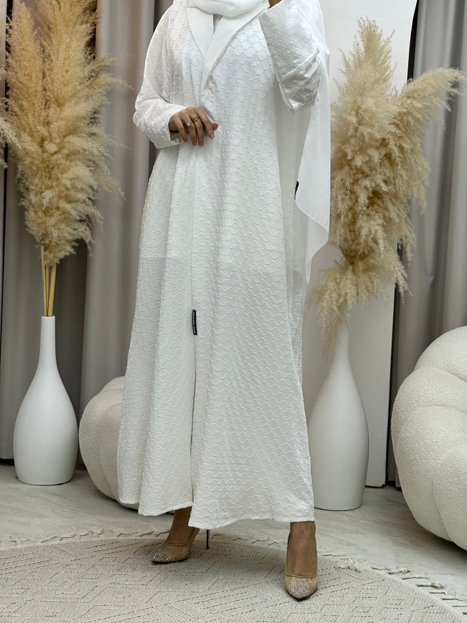 C 0006 - 01 White Coat Silk Eid Abaya