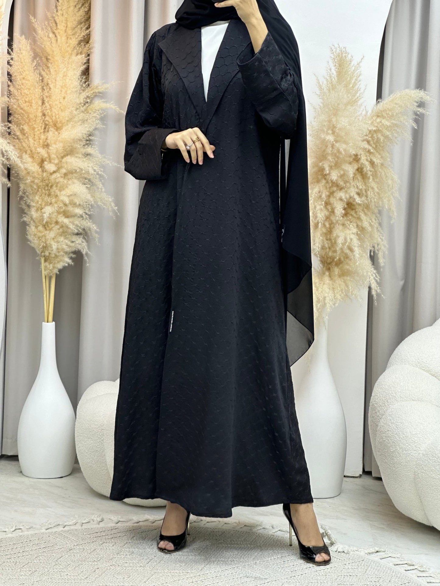 C 0007 - 01 Black Coat Silk Eid Abaya 02