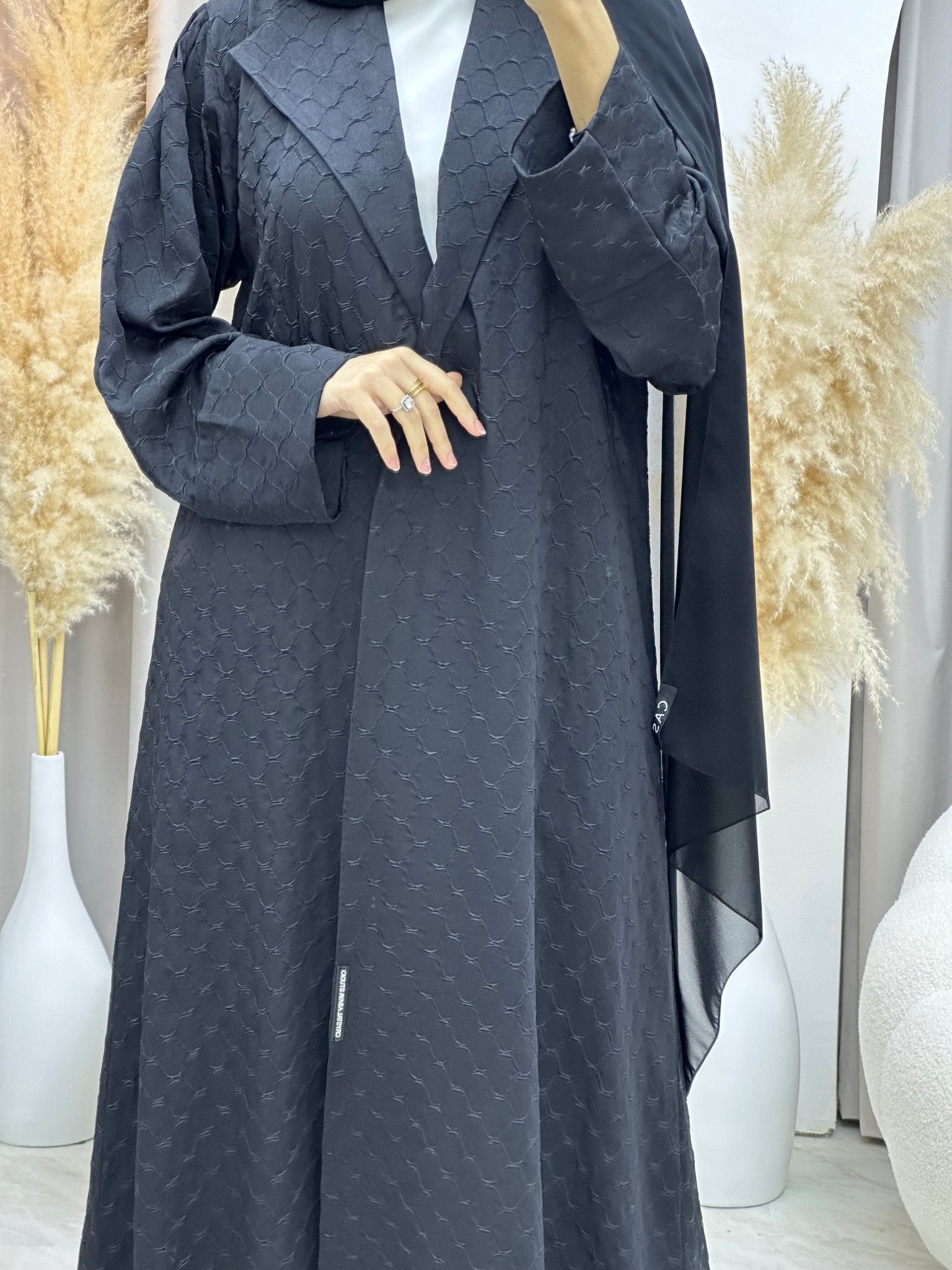 C 0007 - 01 Black Coat Silk Eid Abaya 02