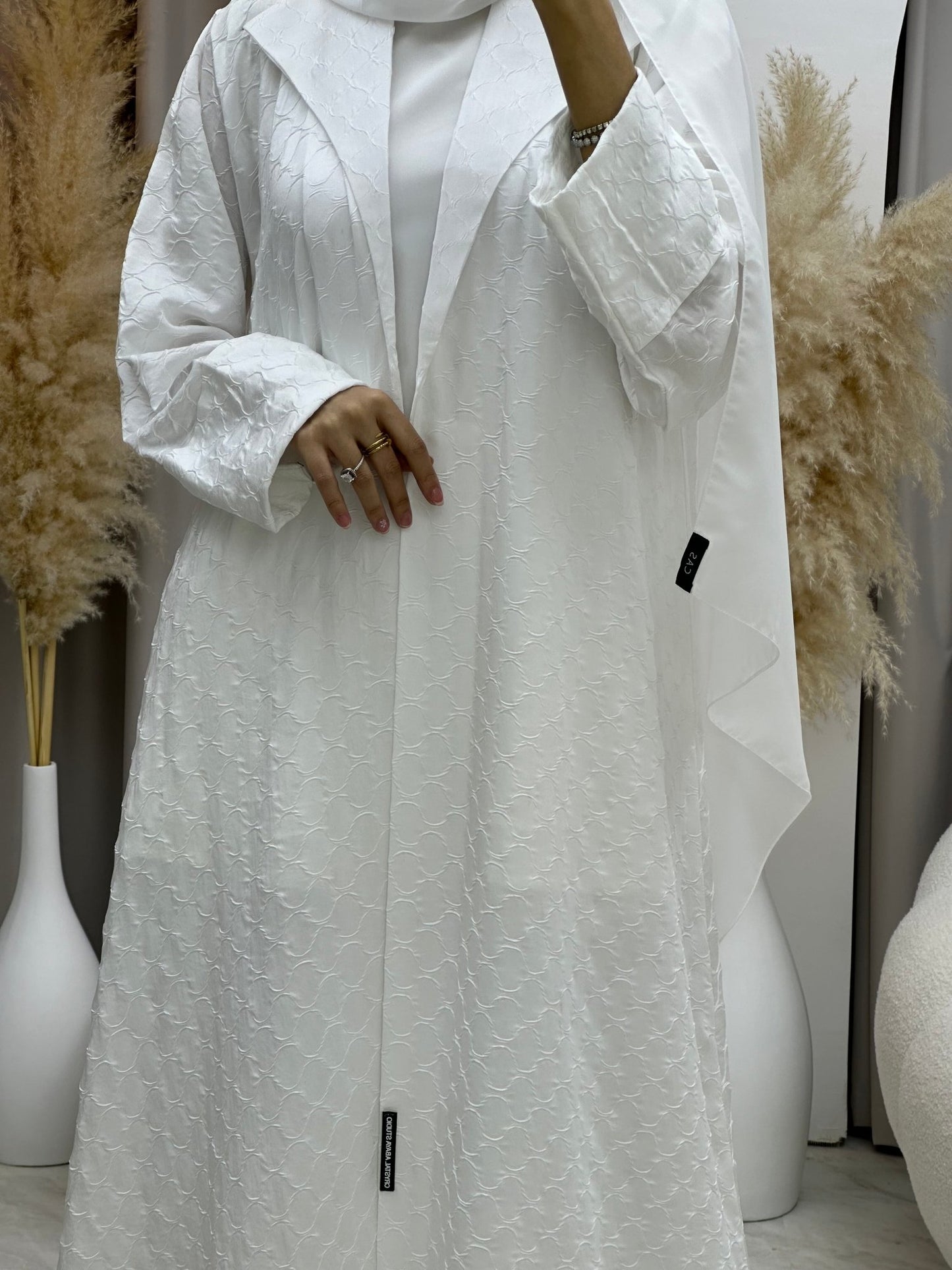 C 0007 - 06 White Coat Silk Eid Abaya 02