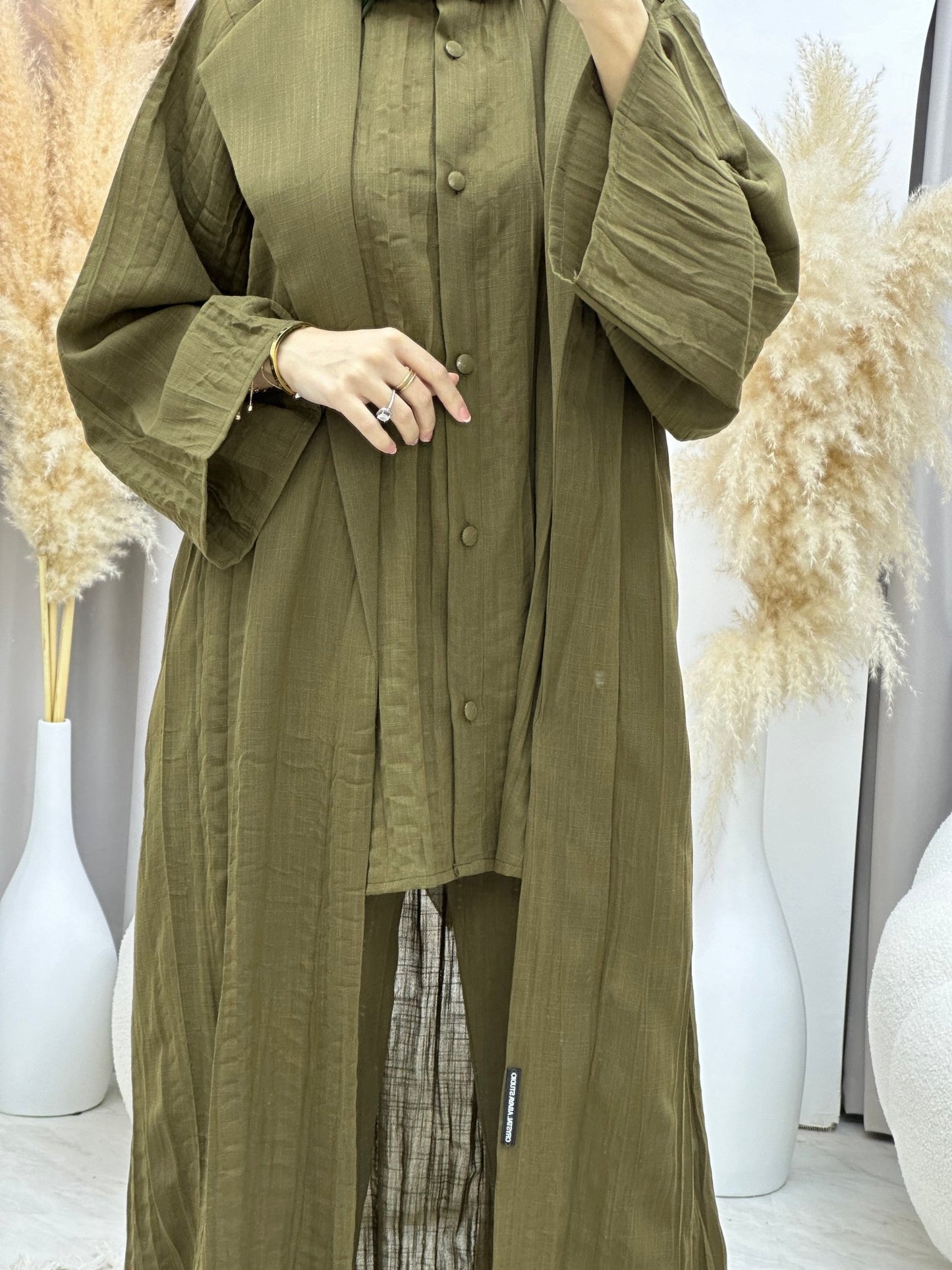 C 0008 - 03 Olive Green Summer Pleated Linen Travel Set