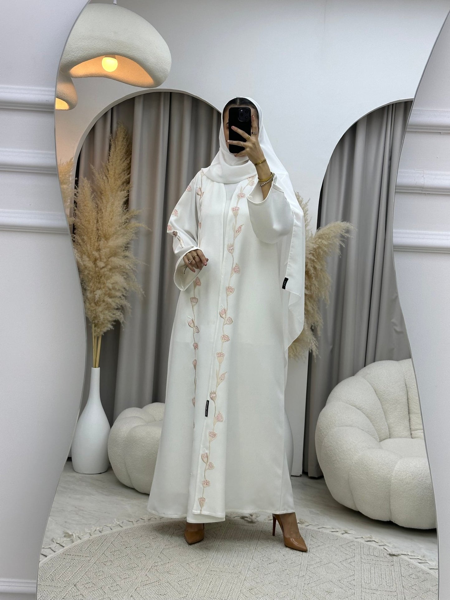 C 0017 White Pink Floral Eid Abaya