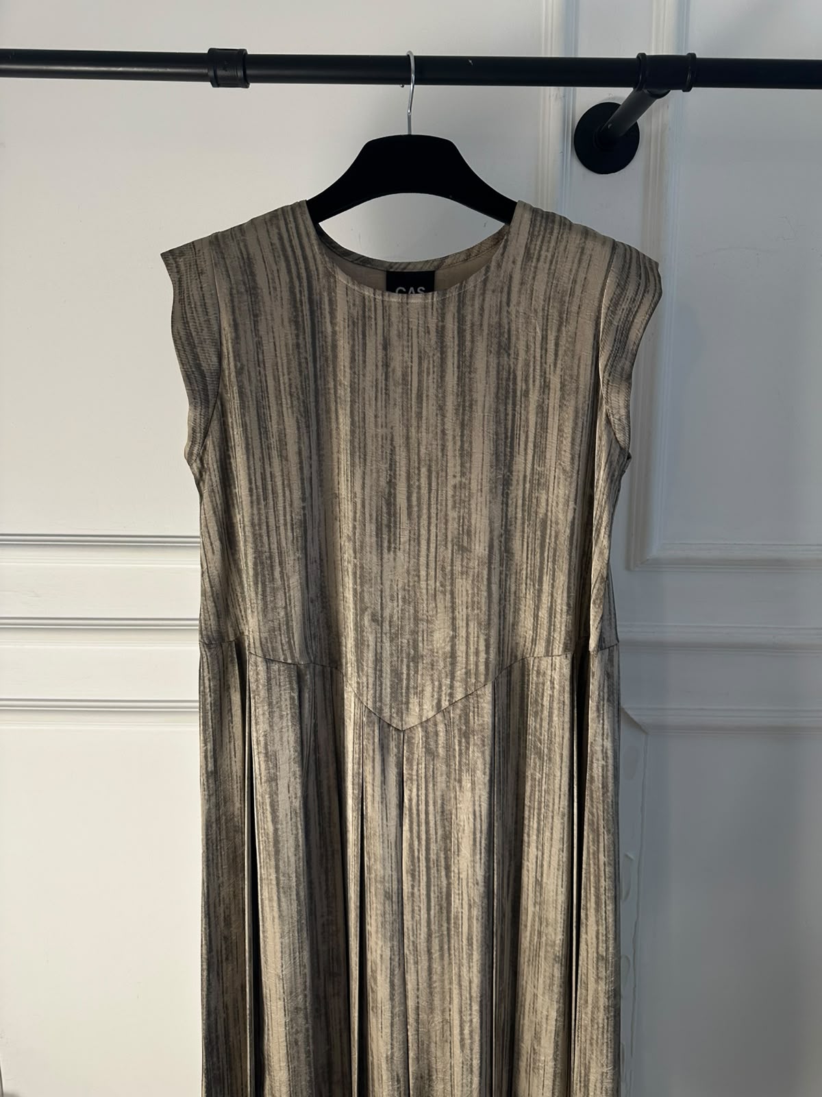 C 0022-01 Premium Beige Pleated Under Abaya Dress