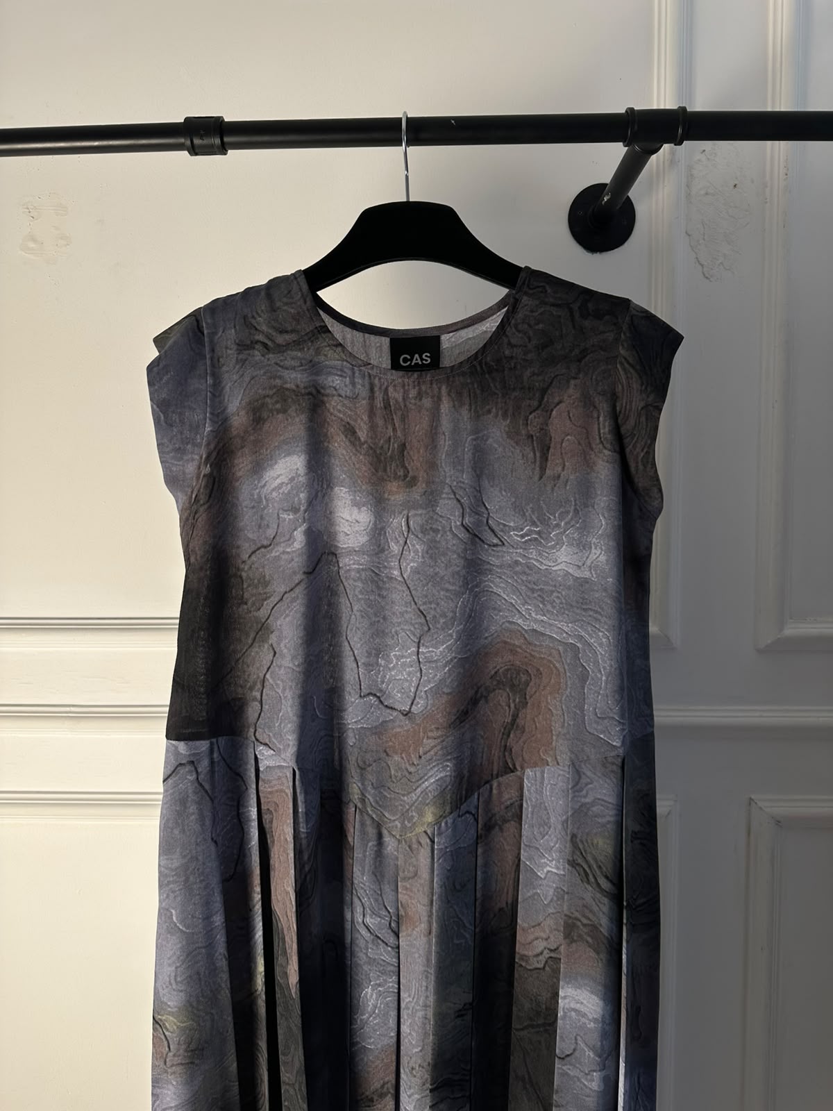 C 0024-04 Premium Grey Brown Swirl Under Abaya Dress