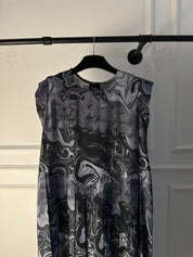 C 0024-08 Premium Black Grey Swirl Under Abaya Dress