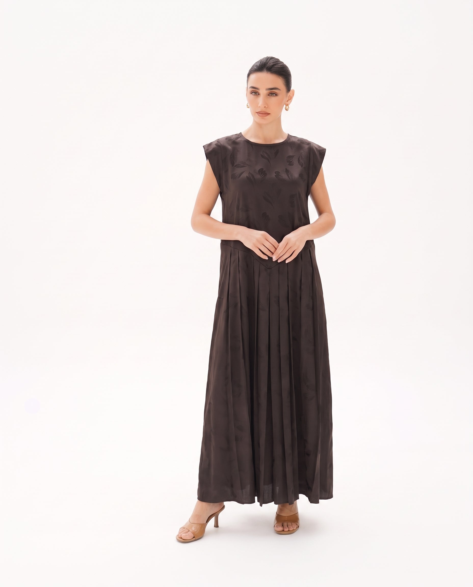 C 0029-01 Premium Brown Pleated Under Abaya Dress