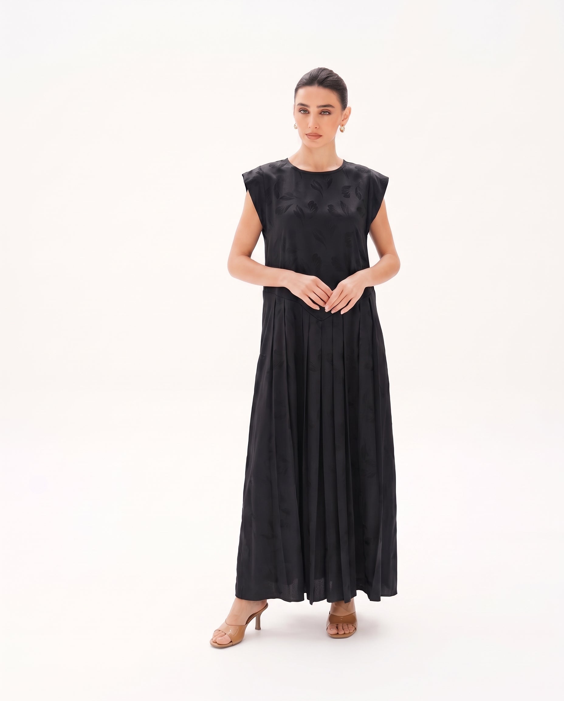 C 0029-02 Premium Black Pleated Under Abaya Dress