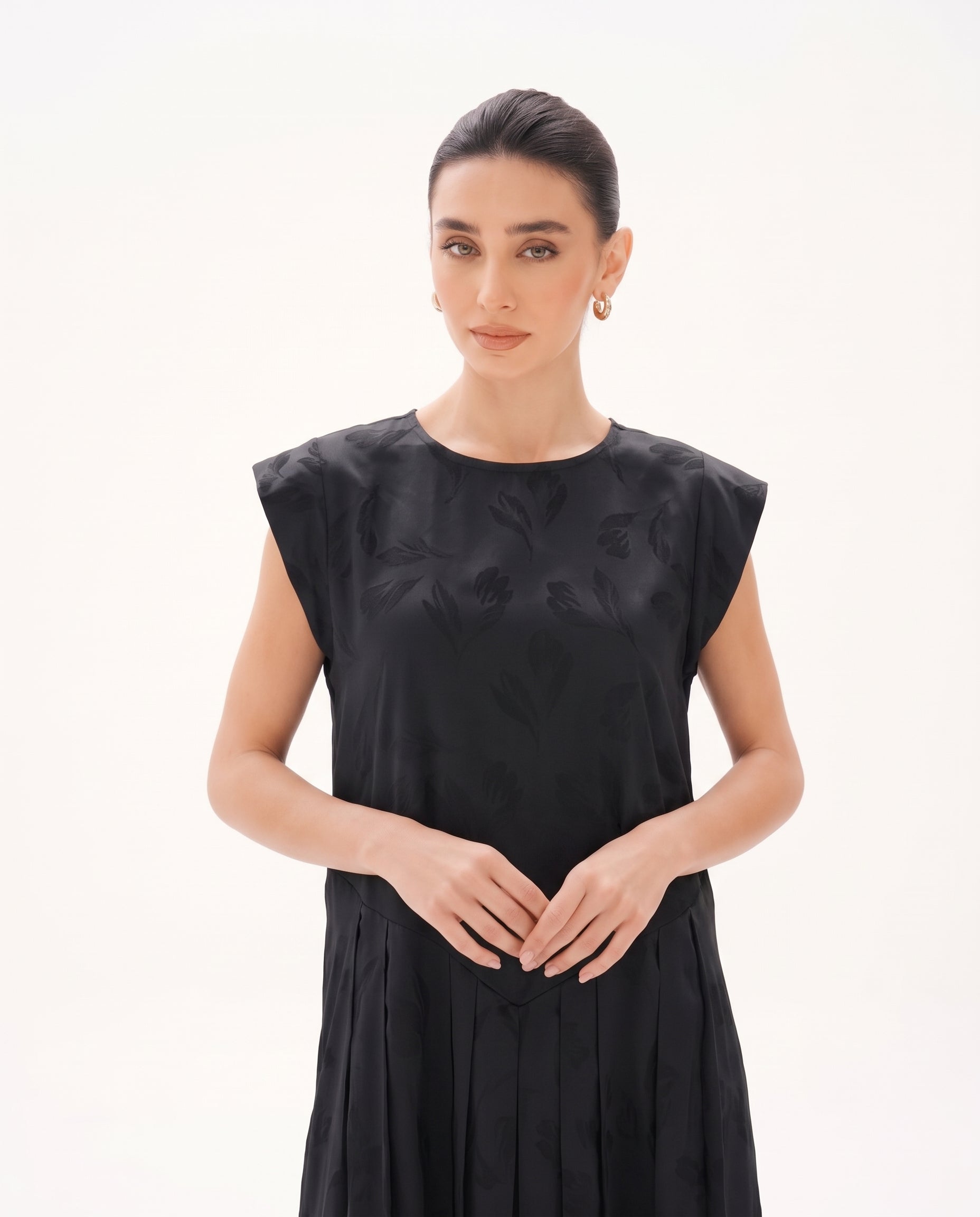 C 0029-02 Premium Black Pleated Under Abaya Dress