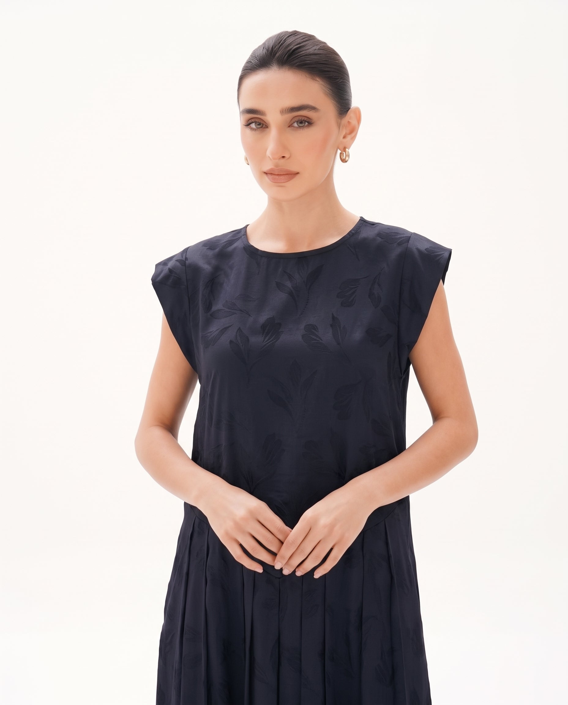 C 0029-04 Premium Dark Navy Pleated Under Abaya Dress