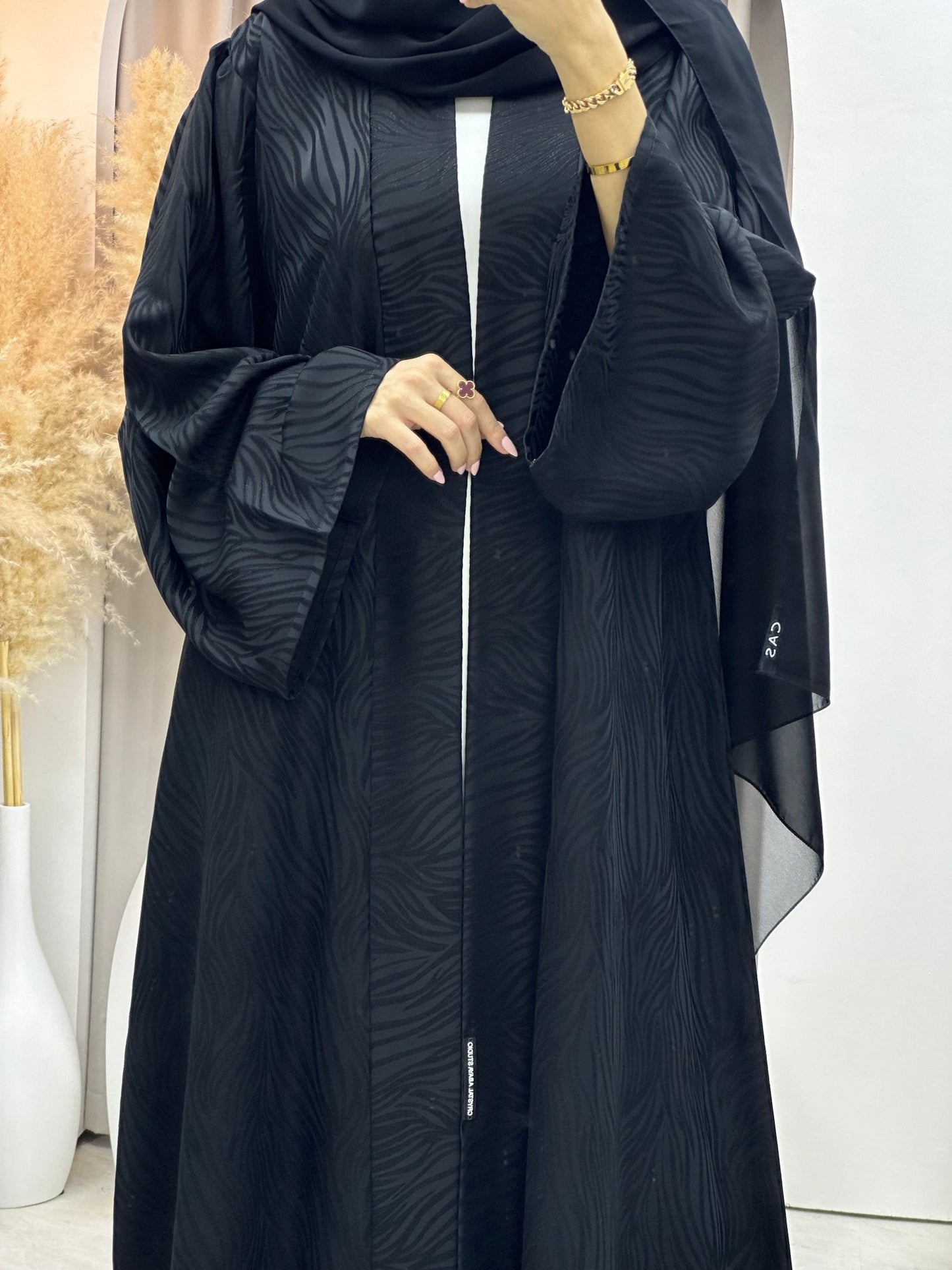 C 0051 Black Abaya