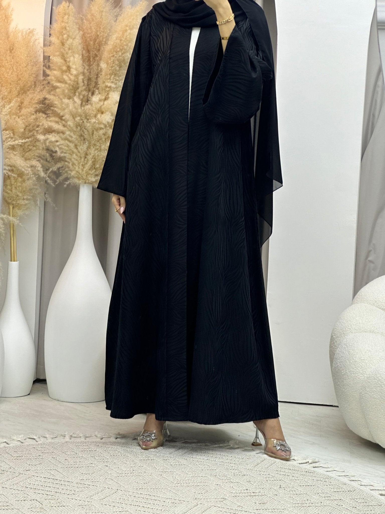 C 0051 Black Abaya