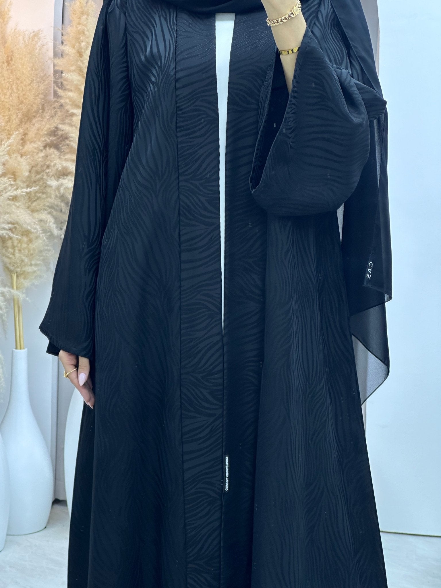 C 0051 Black Abaya