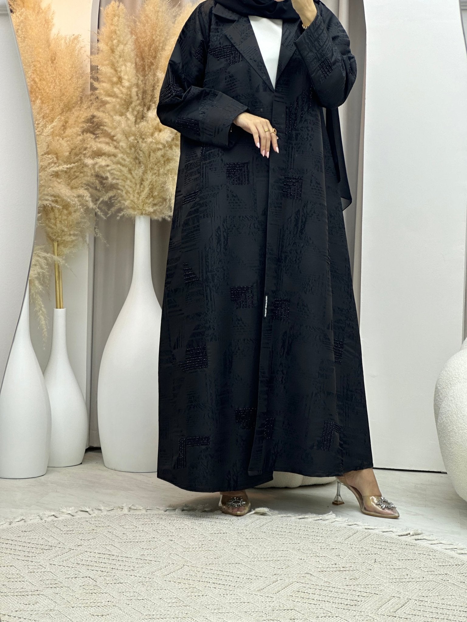 C 0052 Black Abaya