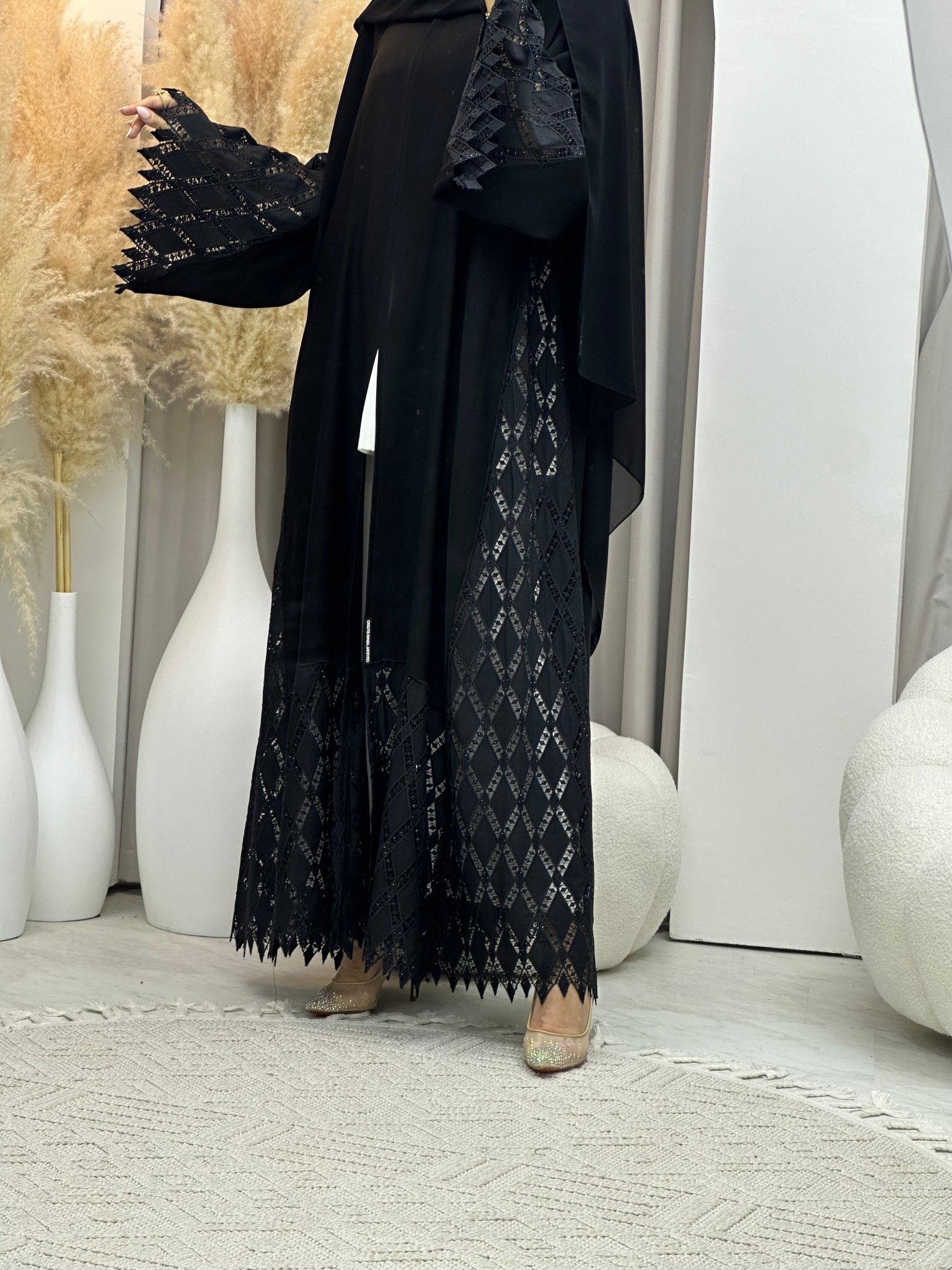 C 0056 Black Abaya