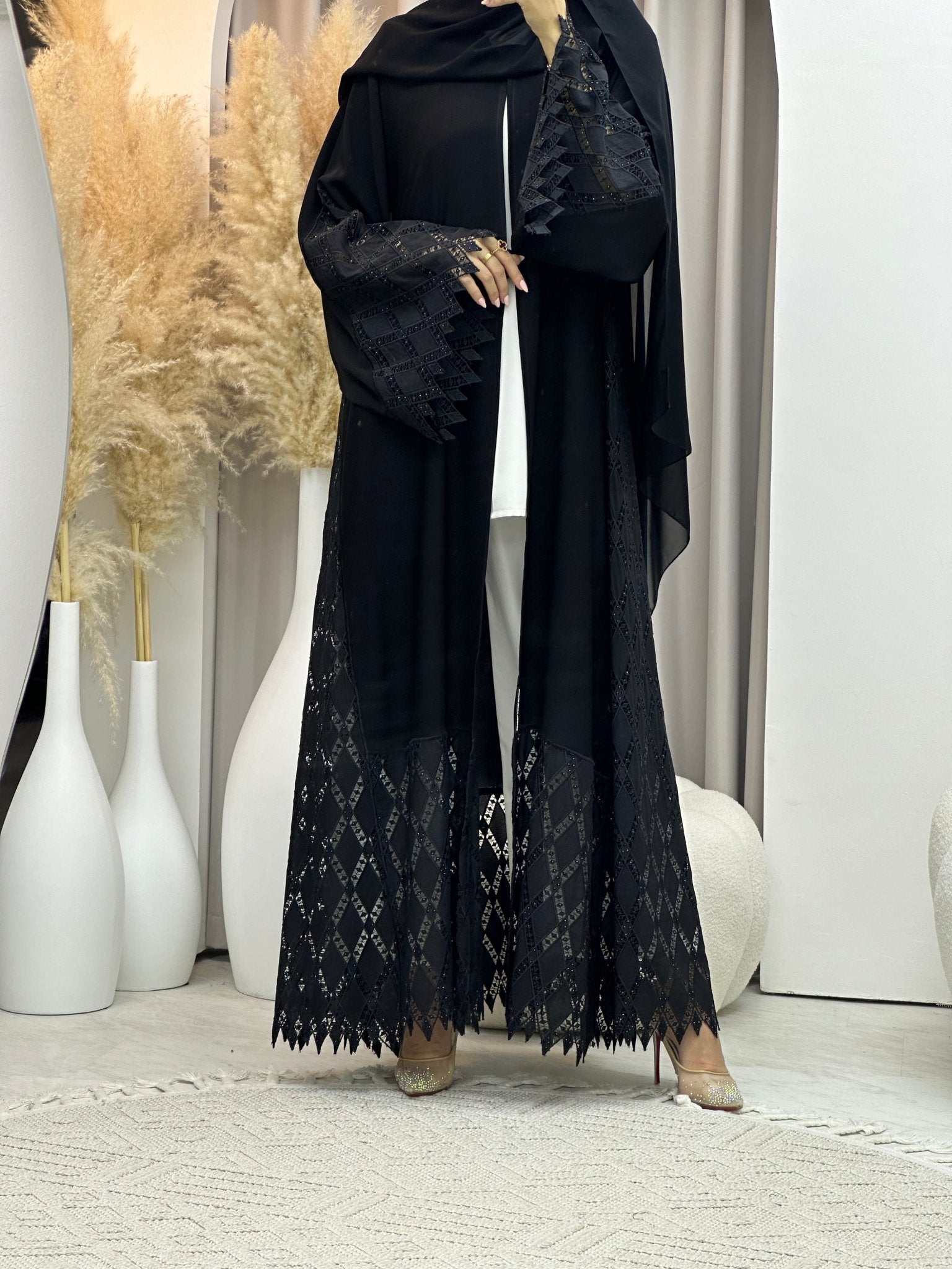 C 0056 Black Abaya