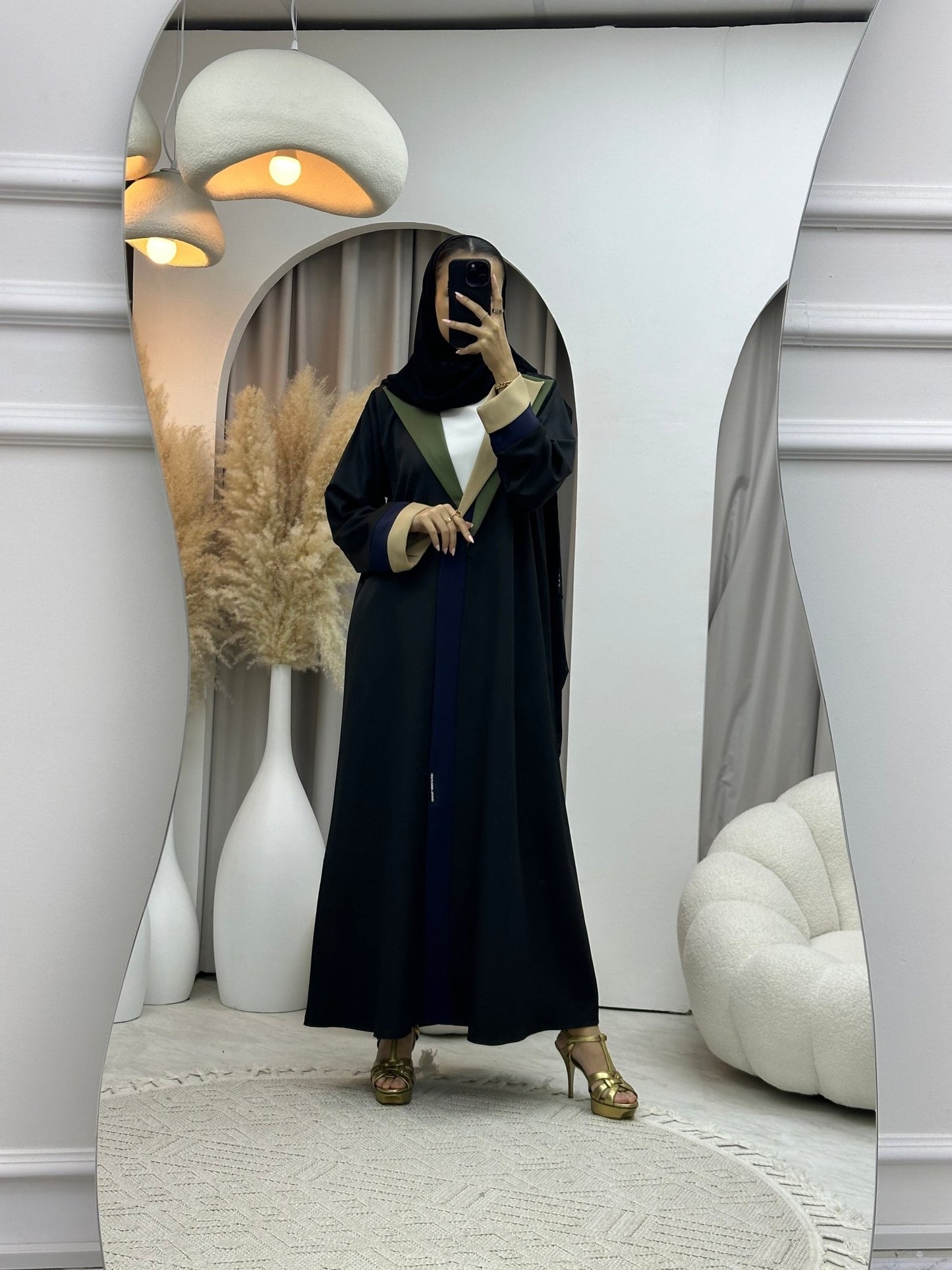 C 0064 Black Abaya