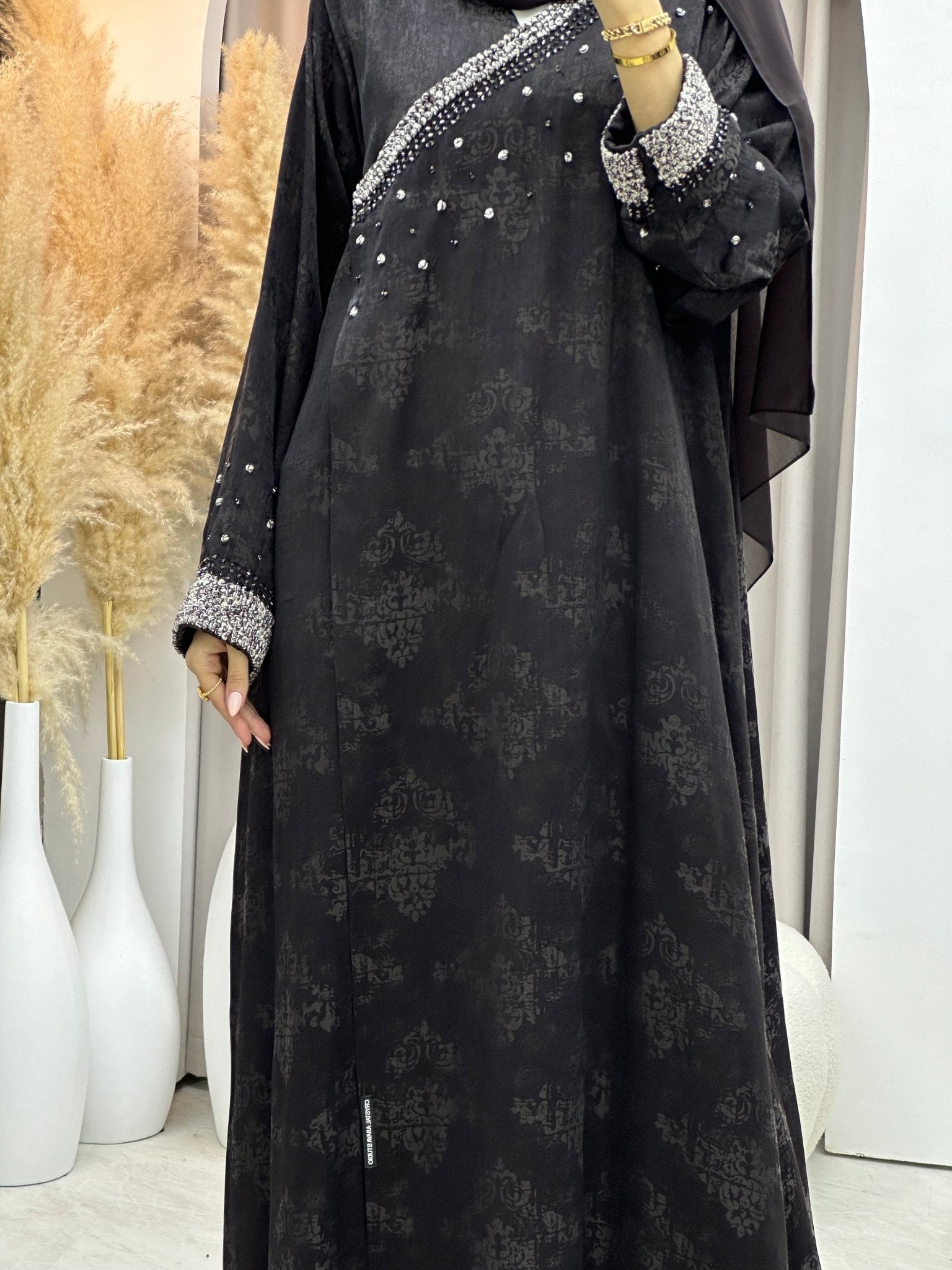 C 0065 Black Abaya