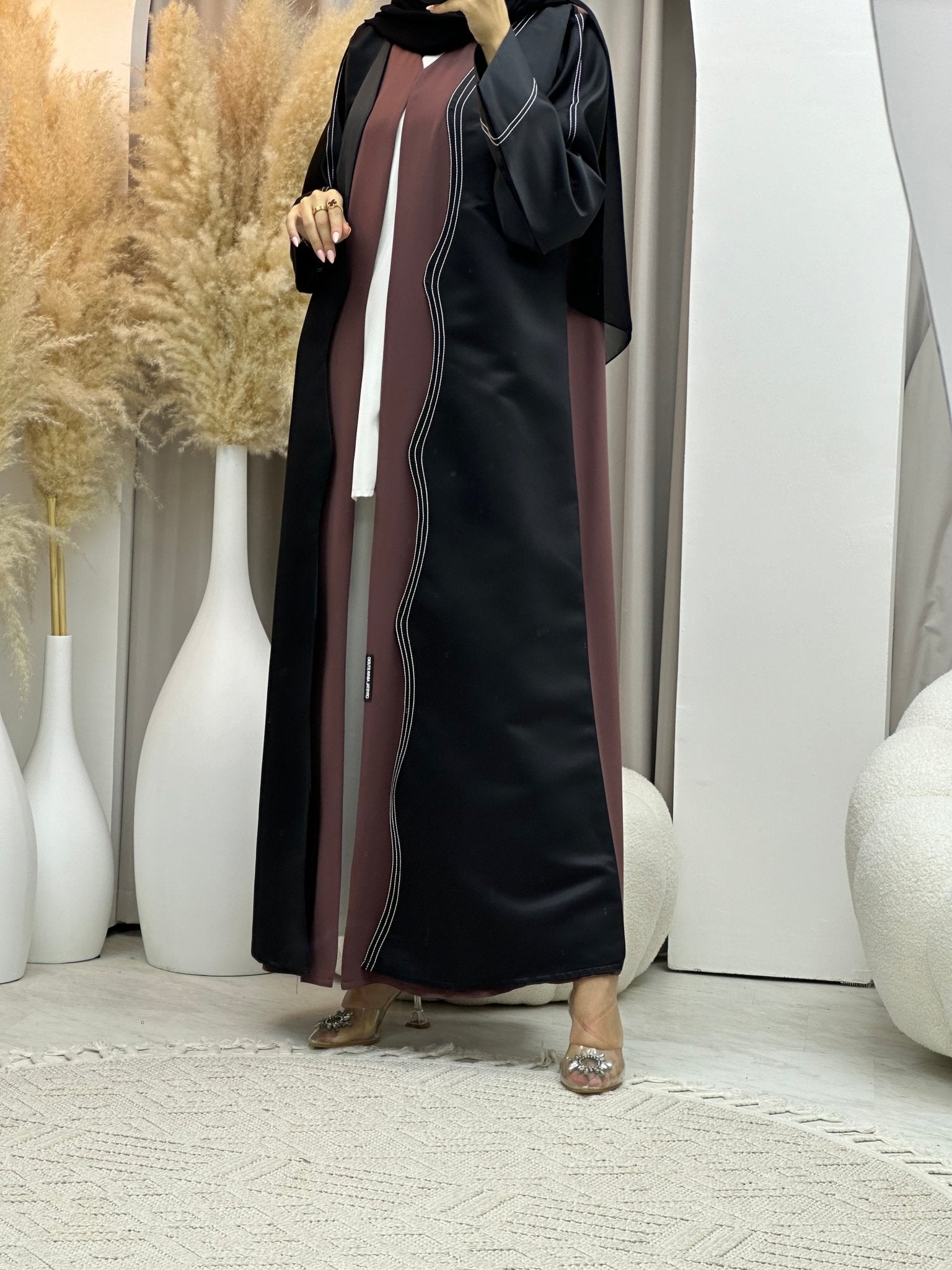 C 0067 - 02 Black Purple Abaya