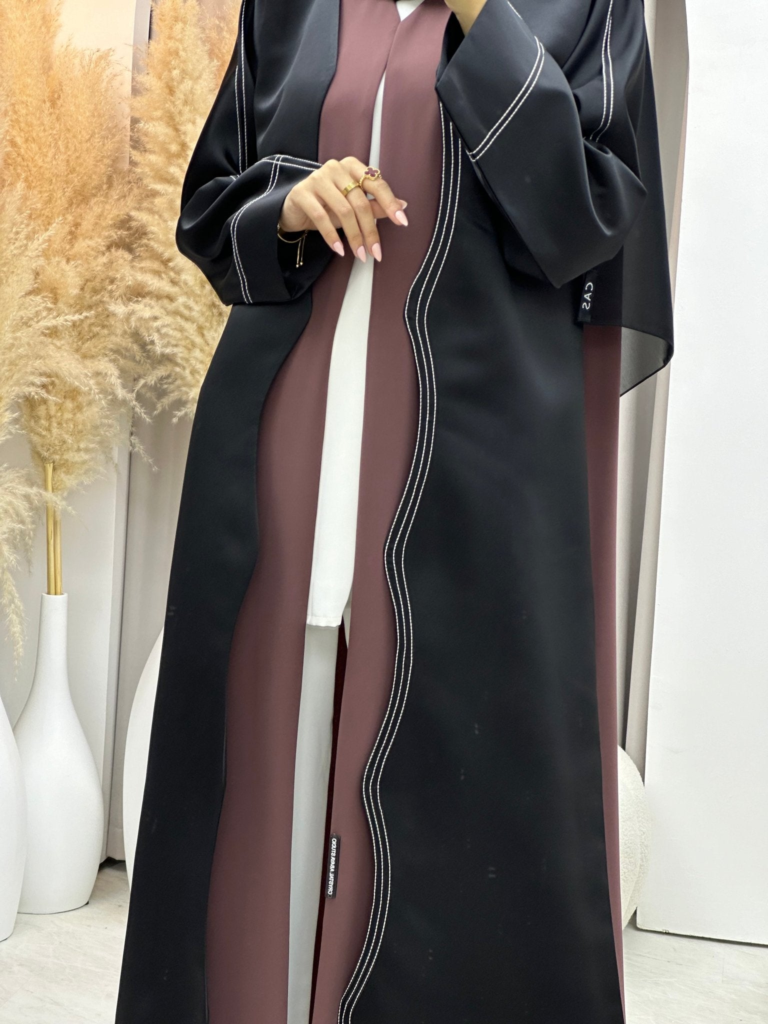 C 0067 - 02 Black Purple Abaya