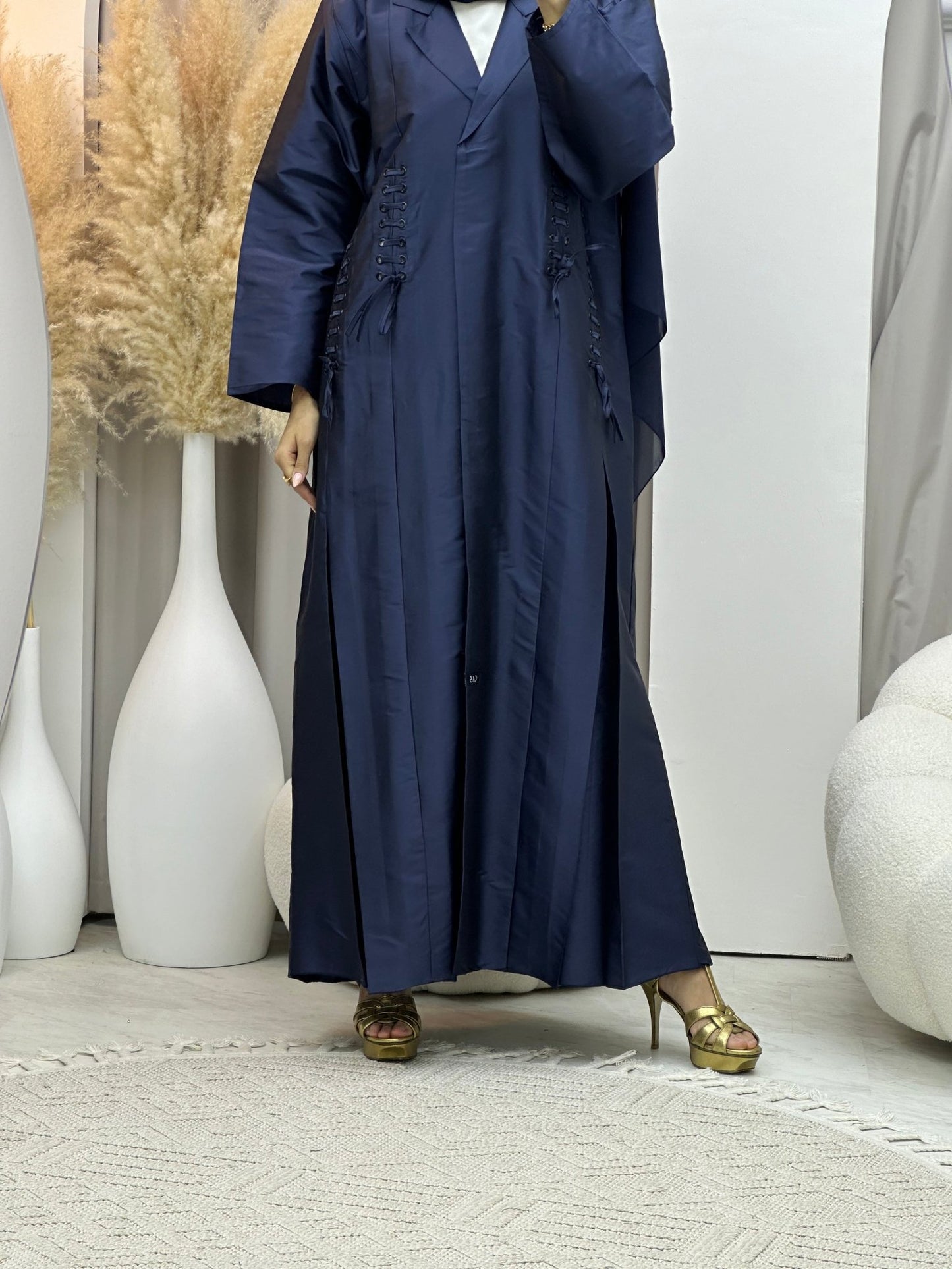 C 0069 Blue Taffeta Abaya