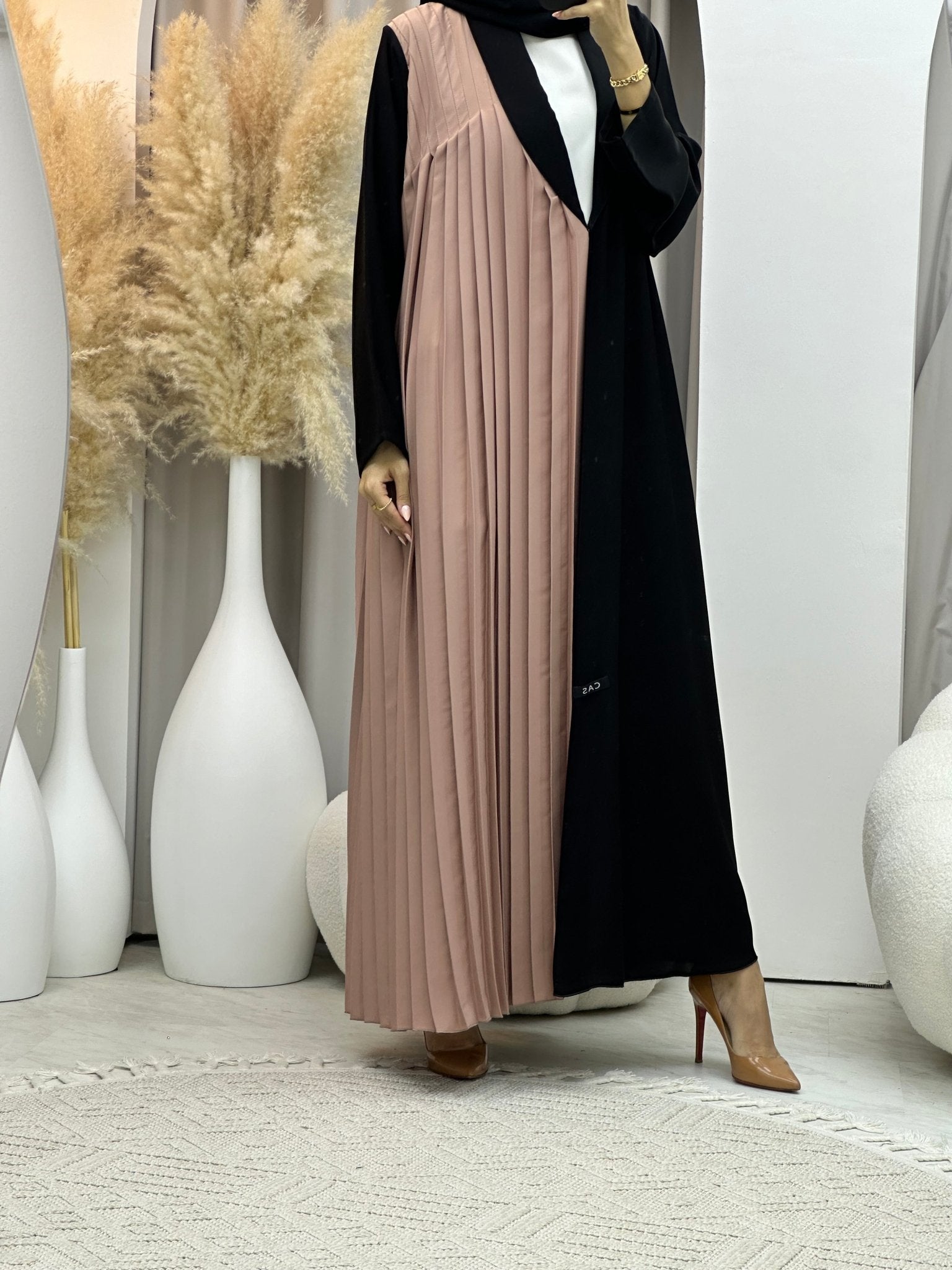 C 0072 Beige Black Pleated Abaya