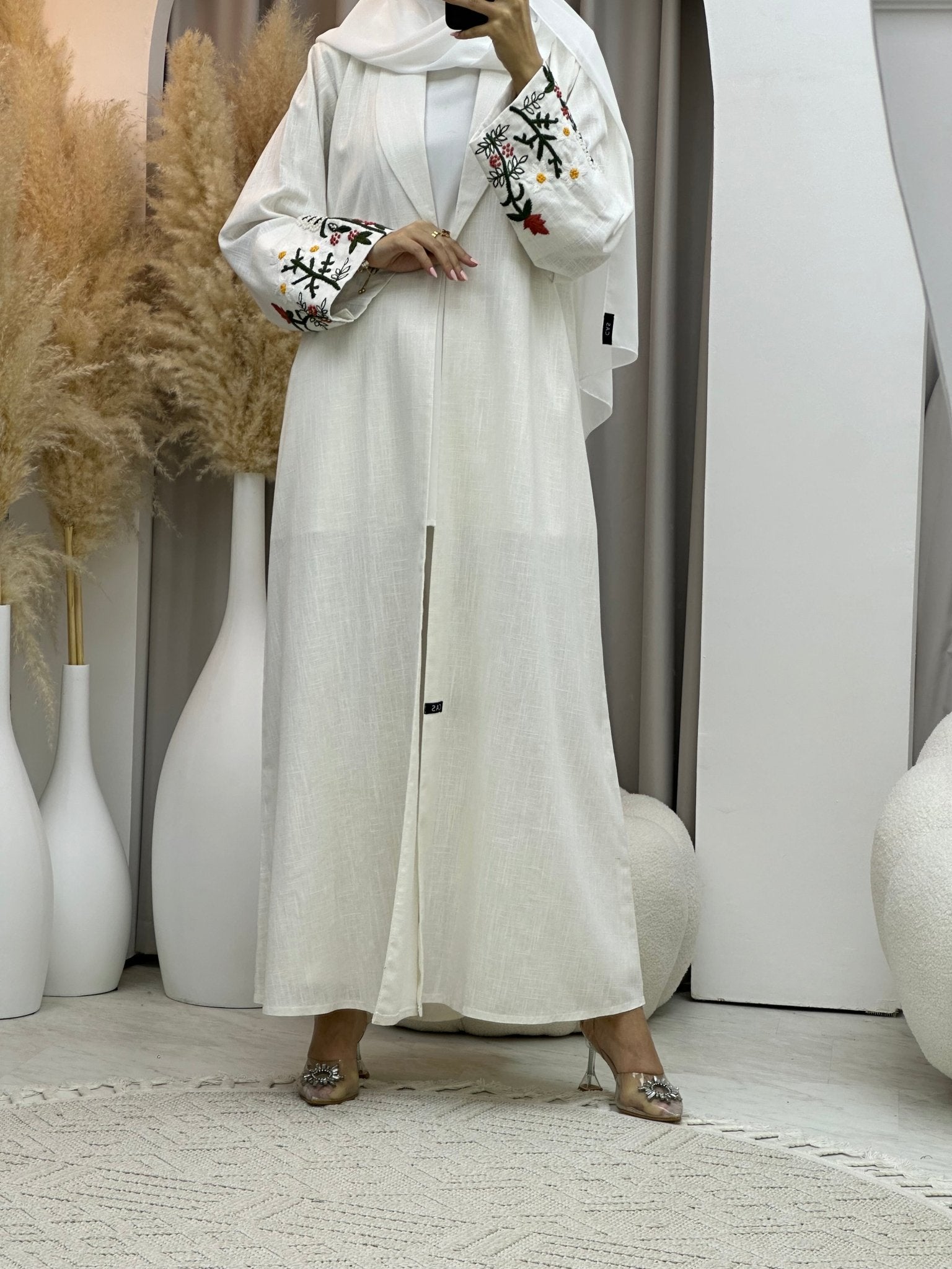 C 0077 White Lace Abaya