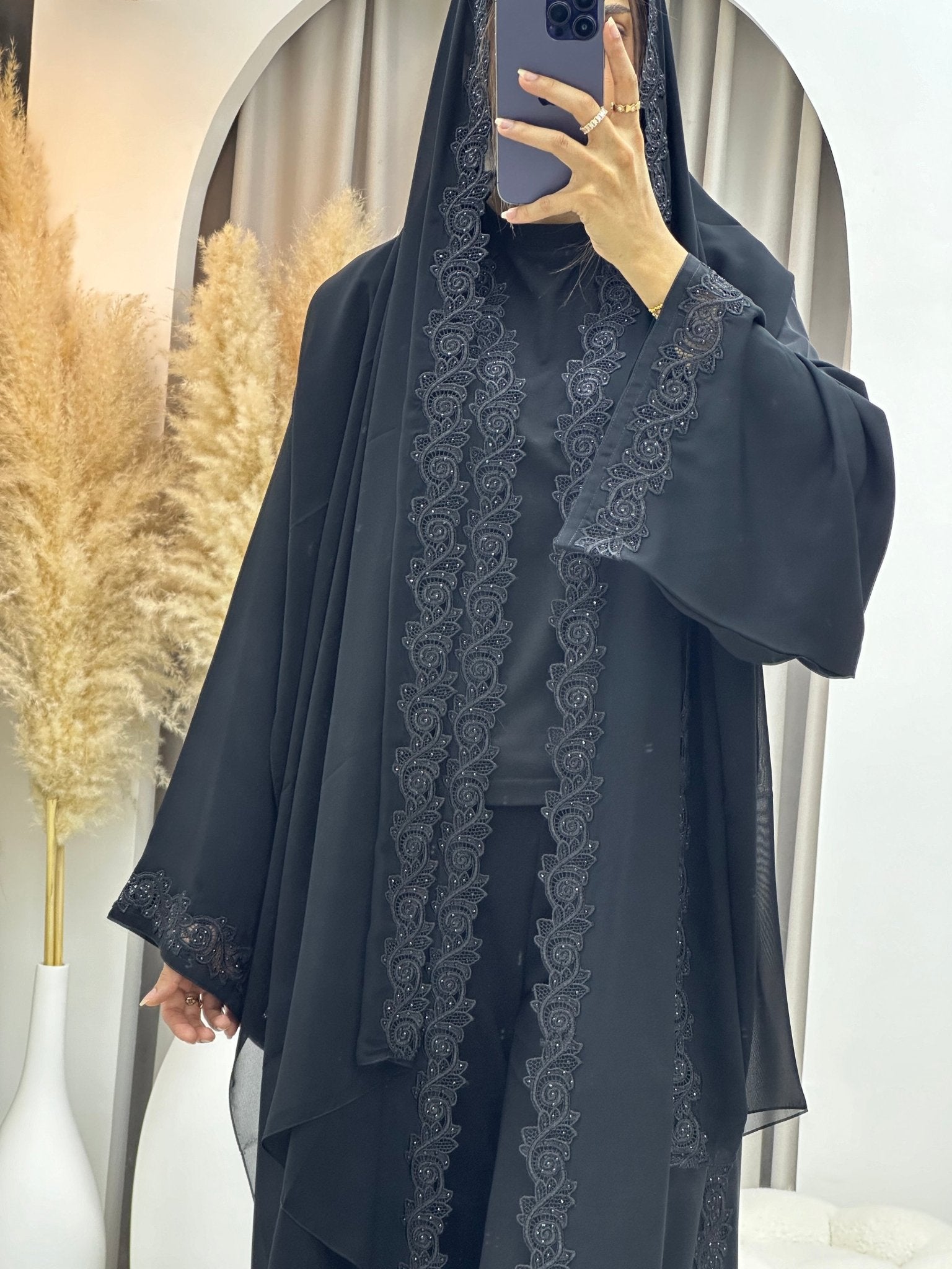 C 0088 Black Lace Abaya