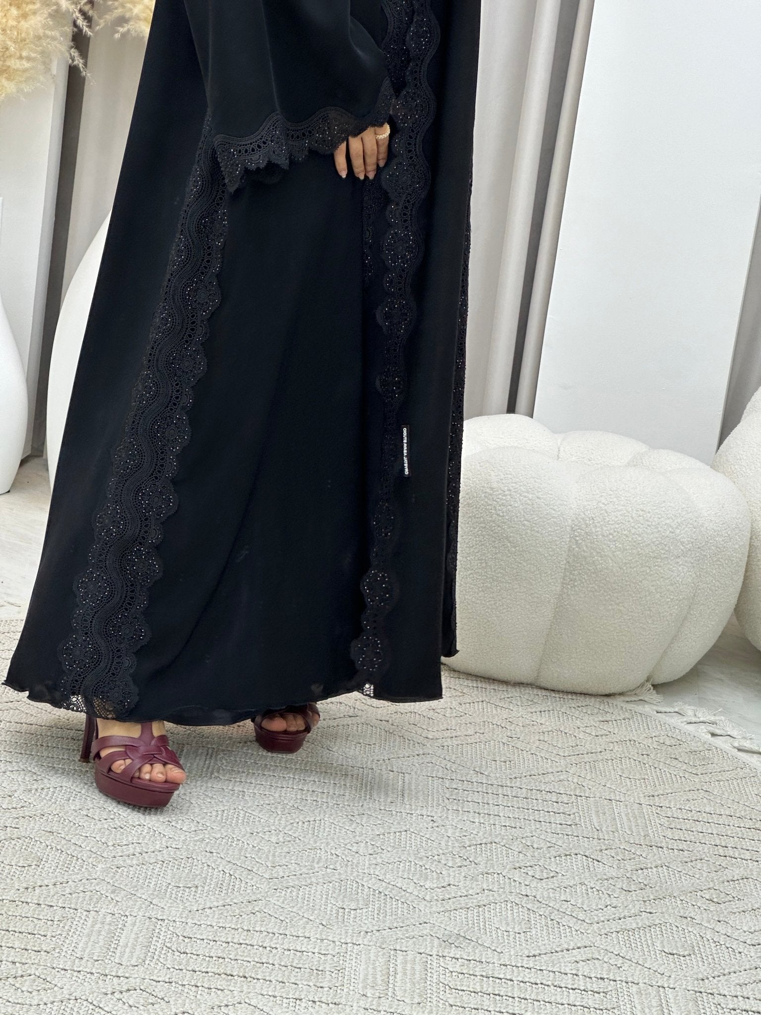 C 0094 Black Lace Abaya