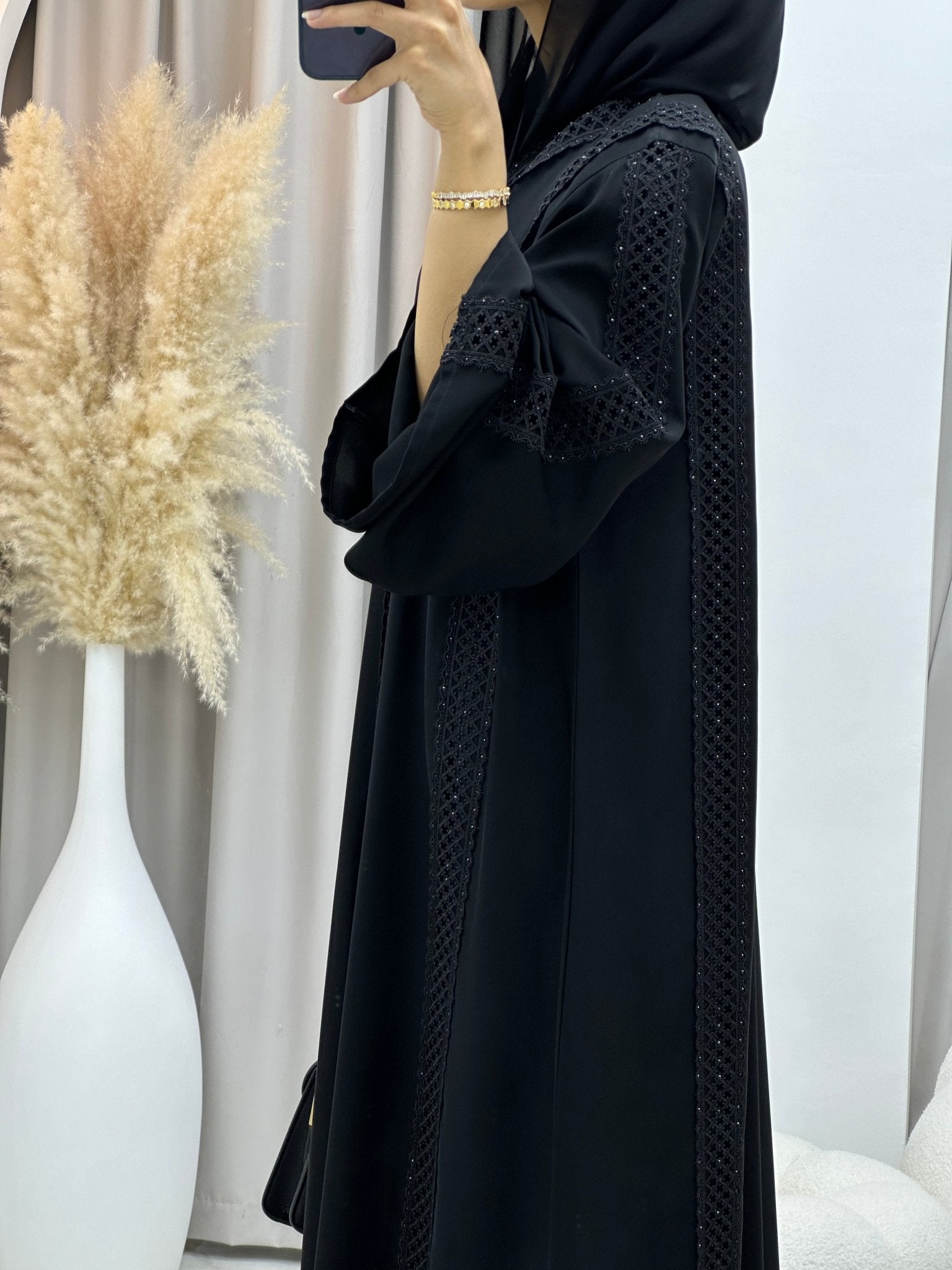 C 0095 Black Lace Abaya