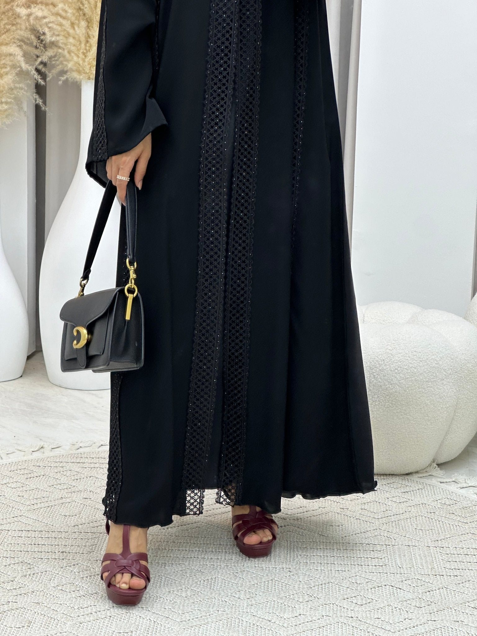 C 0095 Black Lace Abaya