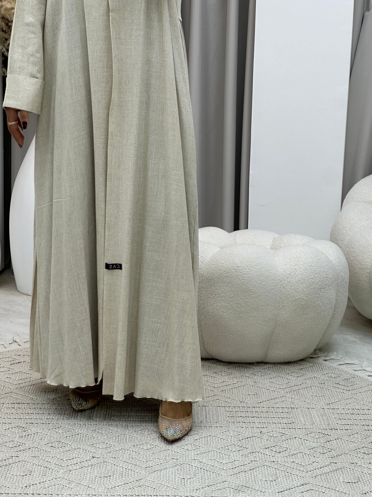 C 0105 Linen Beige Pleated Abaya