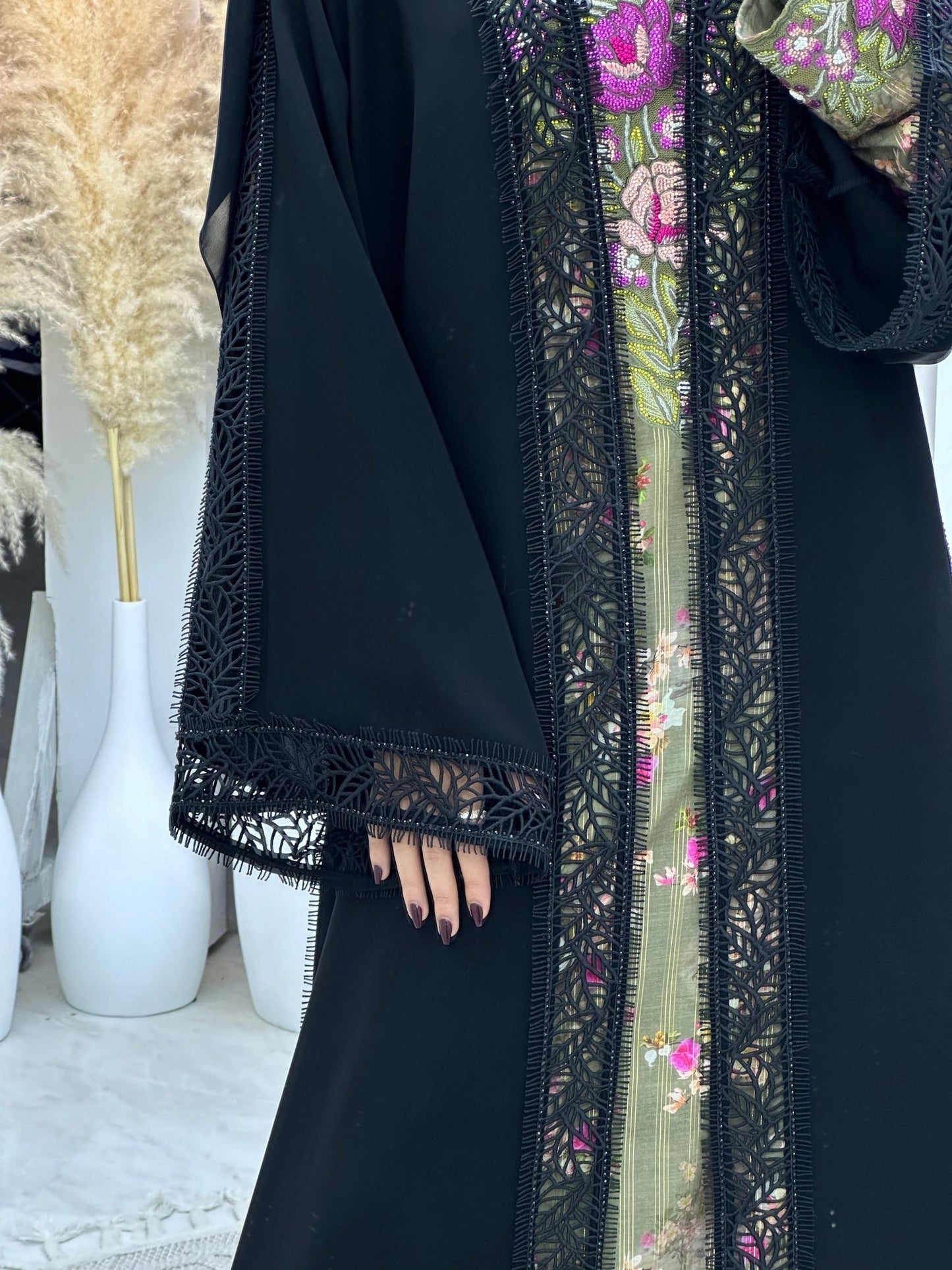 C 0106 Black Lace Abaya