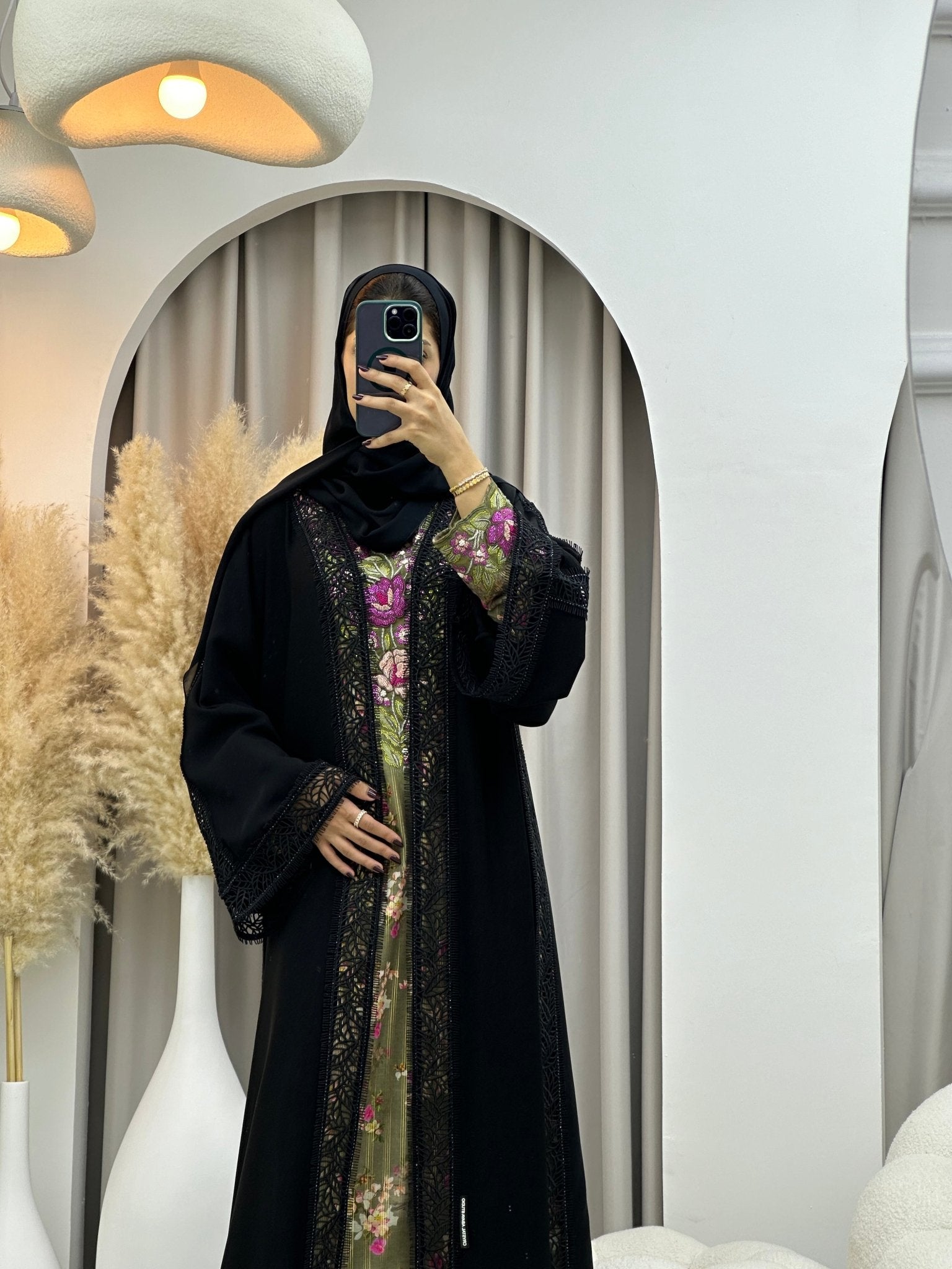 C 0106 Black Lace Abaya